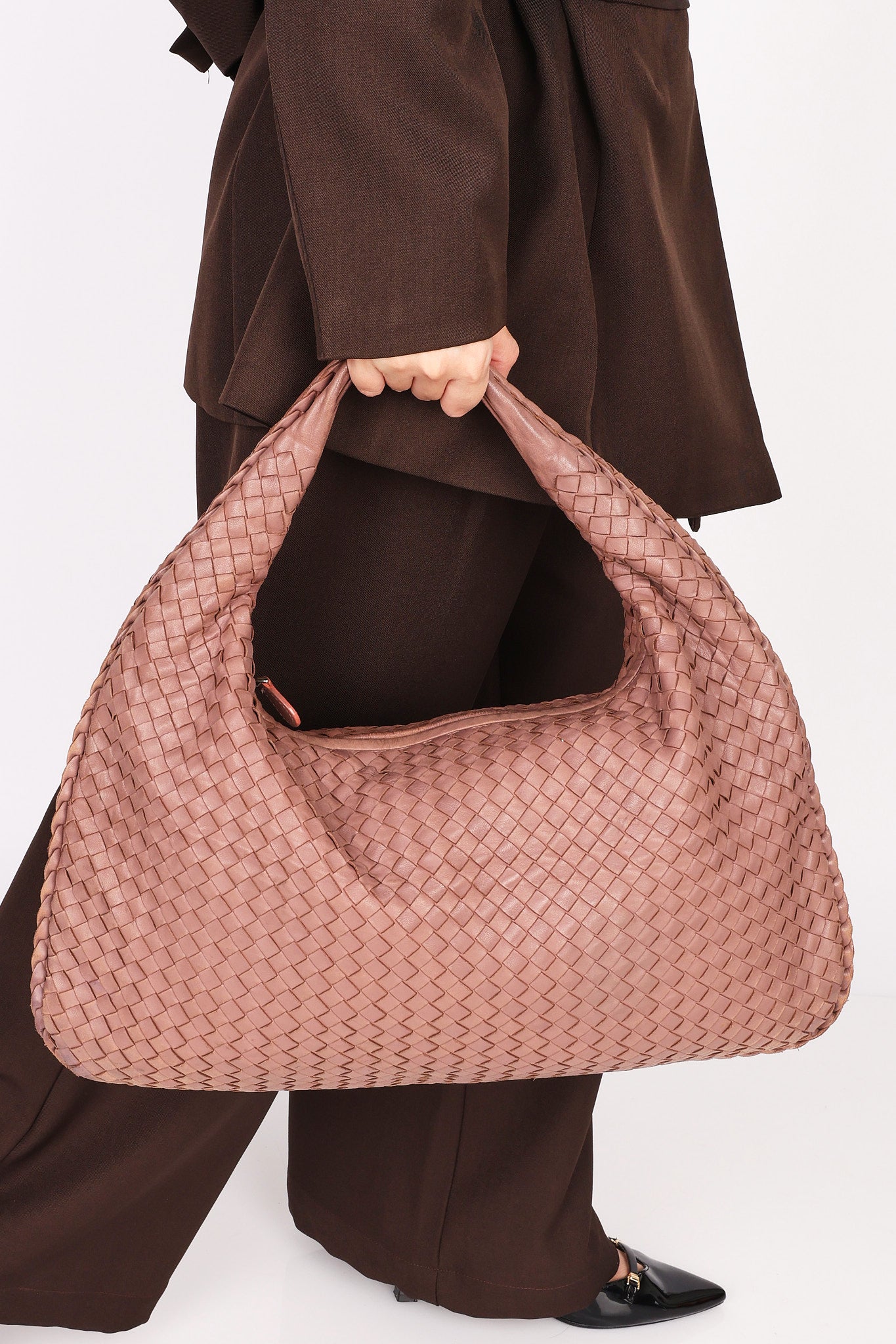Bottega Veneta Large Intrecciato Hobo