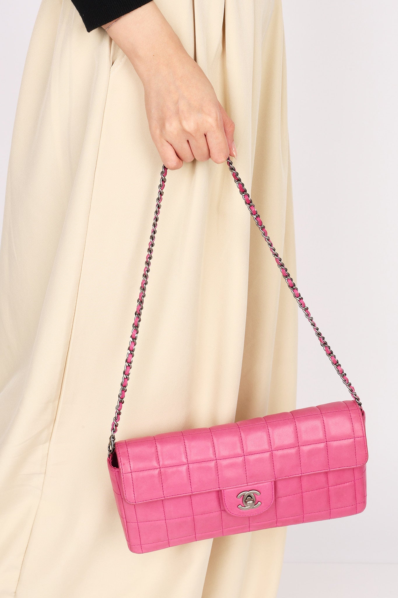 Chanel East West Chocolate Bar Flap Pink Lambskin BSHW