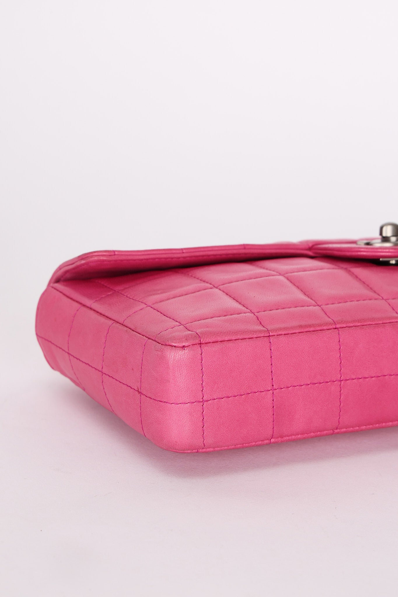 Chanel East West Chocolate Bar Flap Pink Lambskin BSHW