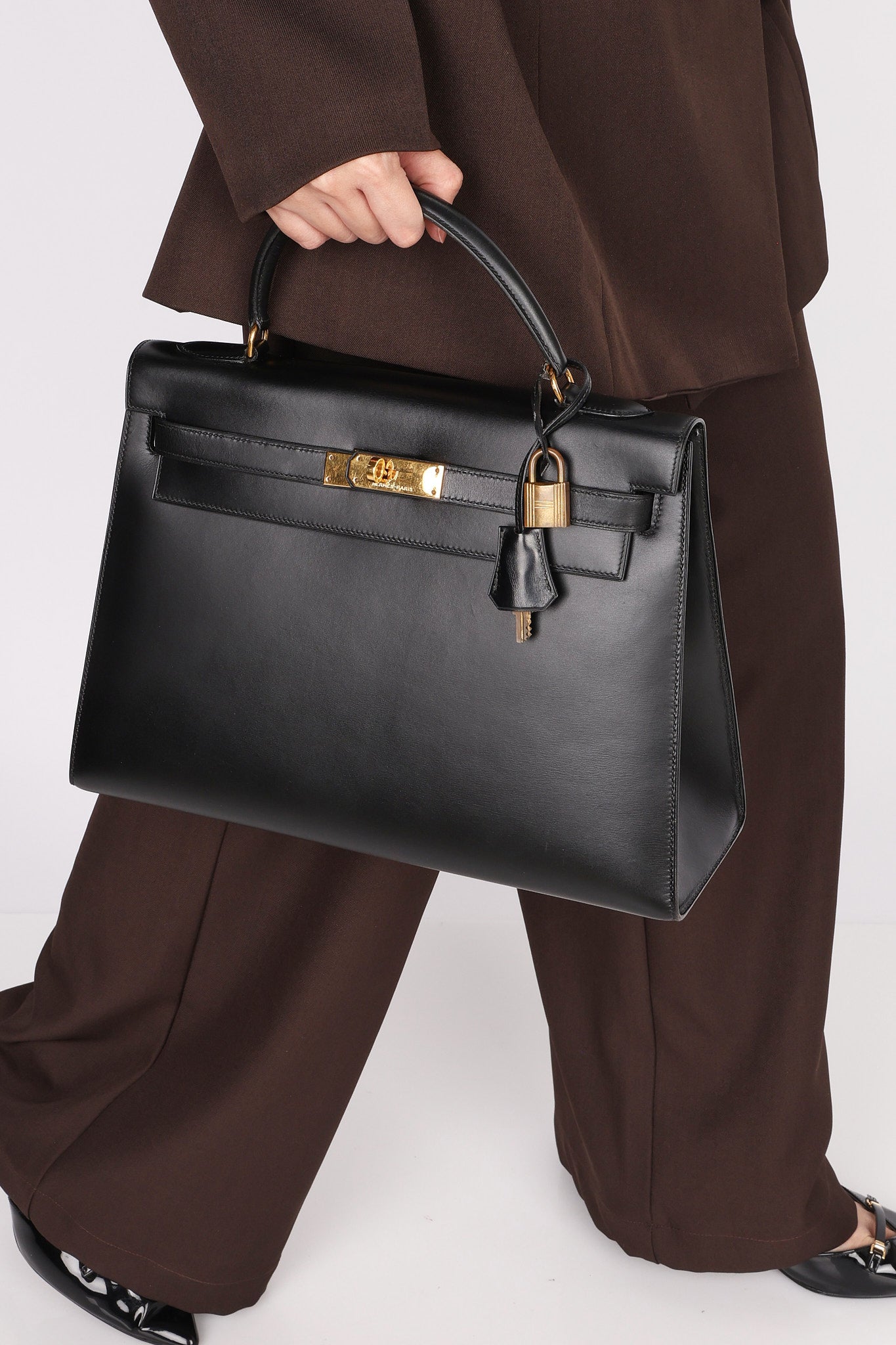 Hermès Kelly 32 Noir Box GHW
