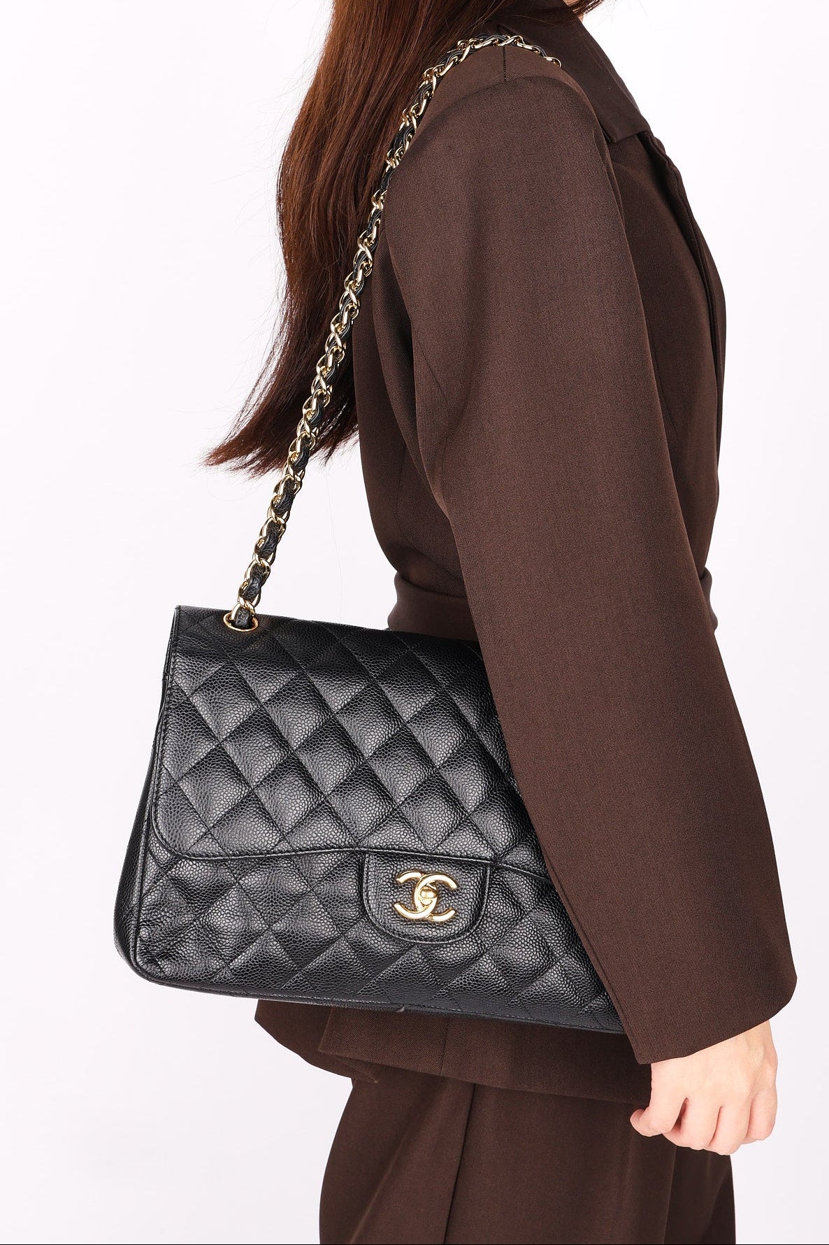 Chanel Maxi Classic Double Flap Black Caviar GHW