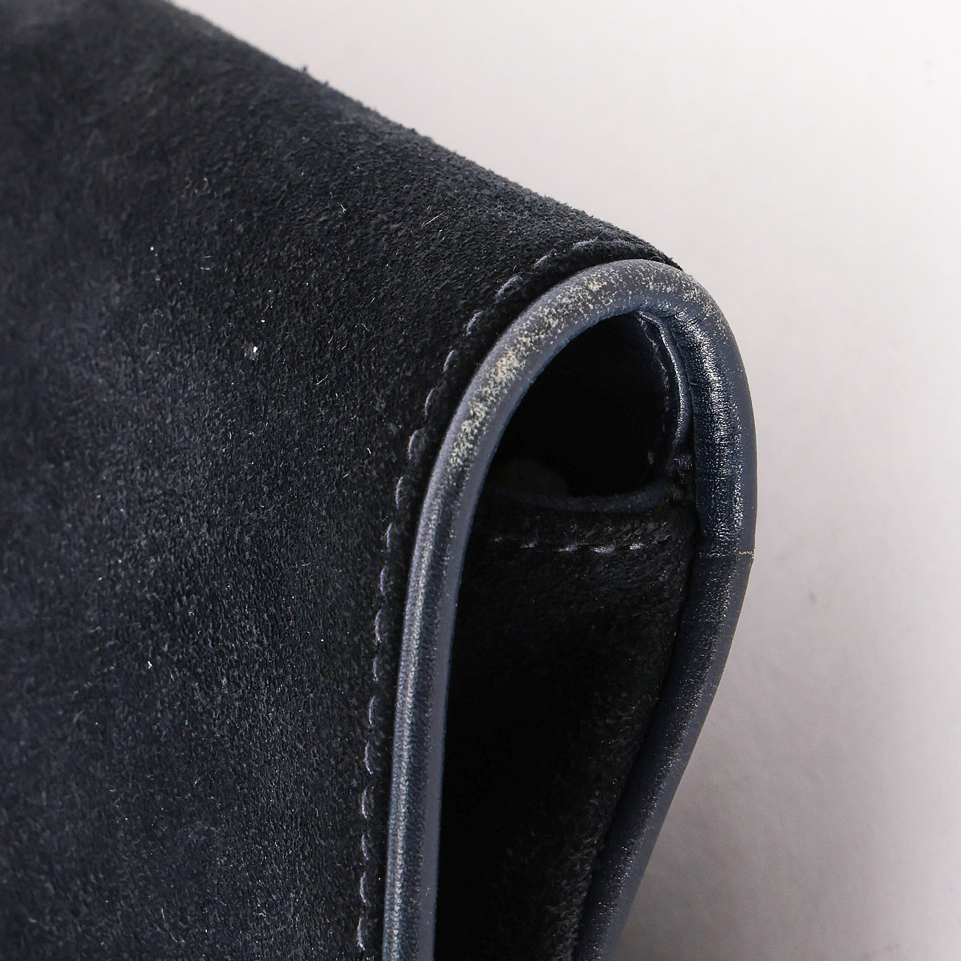 Gucci Blondie Clutch Navy Suede