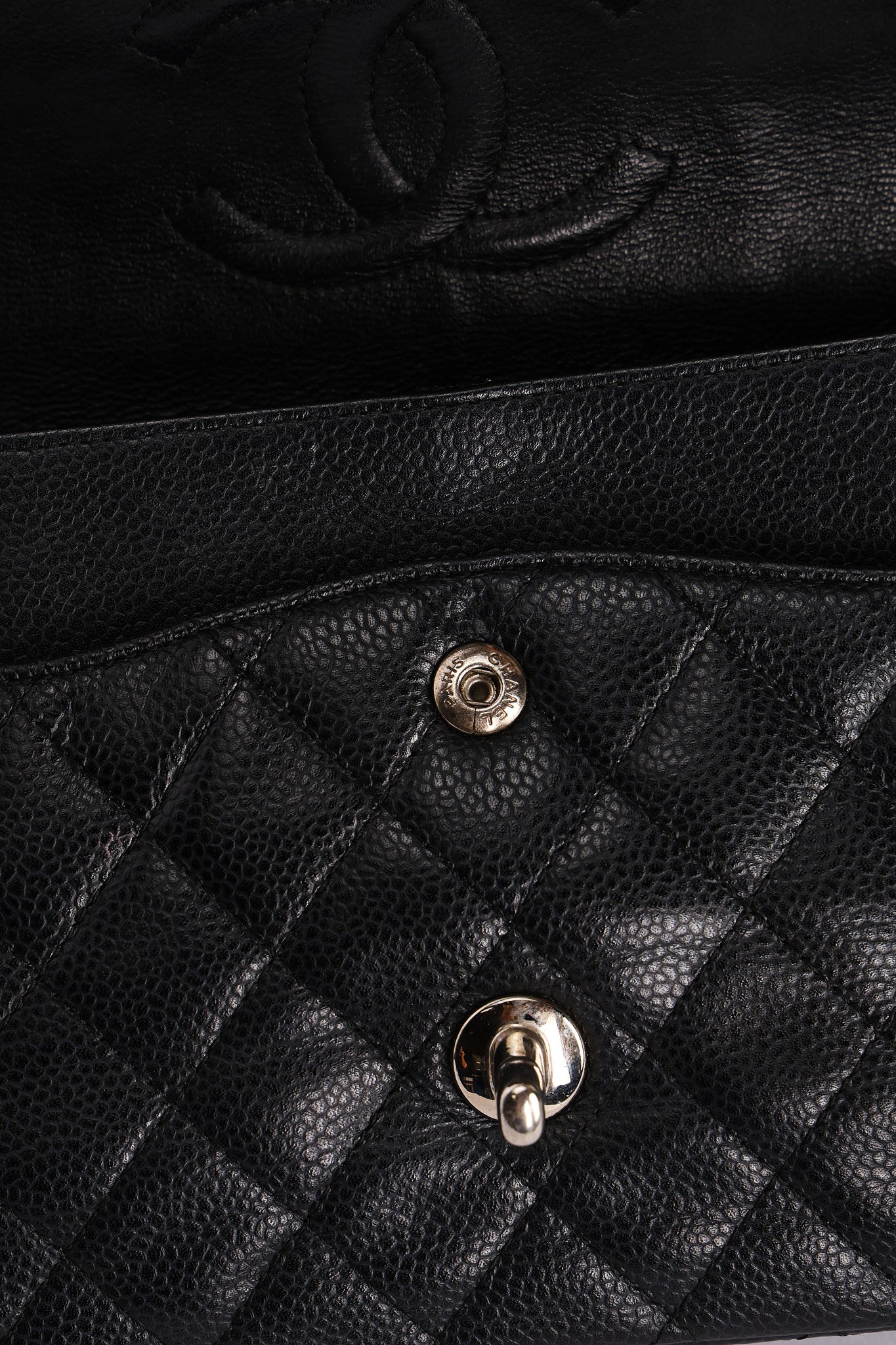 Chanel Medium Classic Double Flap Black Caviar SHW