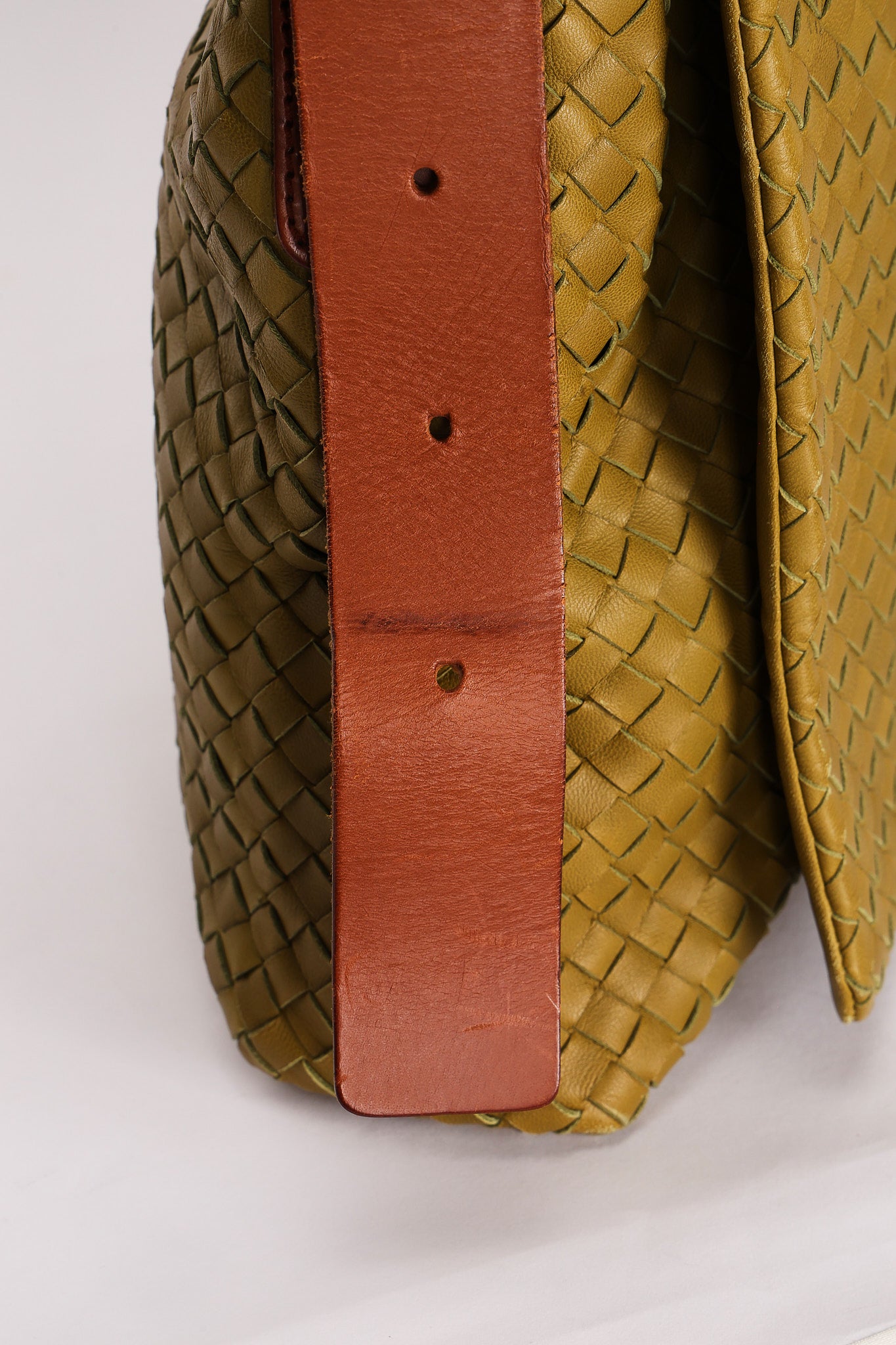 Bottega Veneta Intrecciato Messenger Bag Green