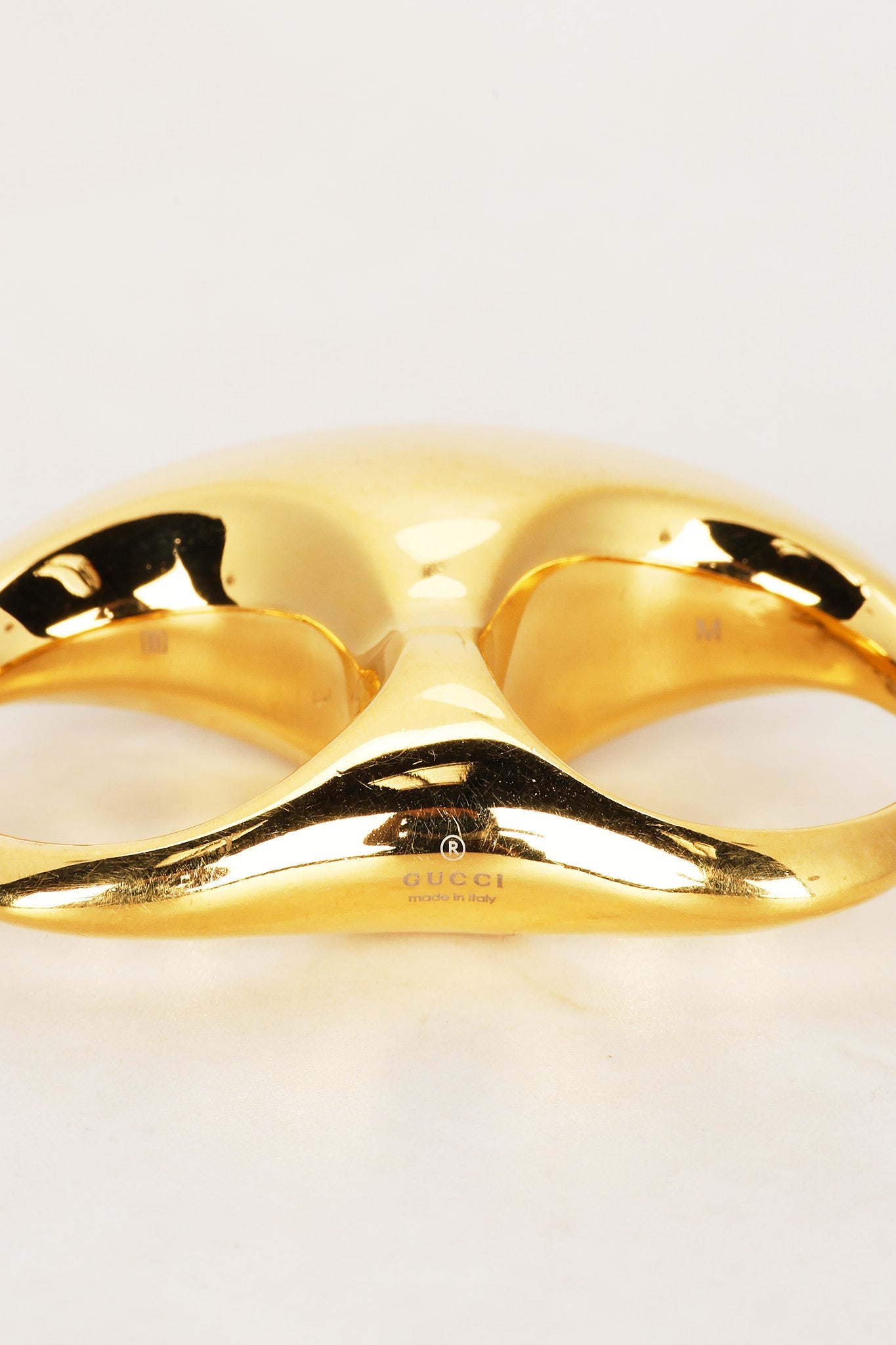 Gucci Duo Signet Script Statement Ring, Sizes 7 and 8