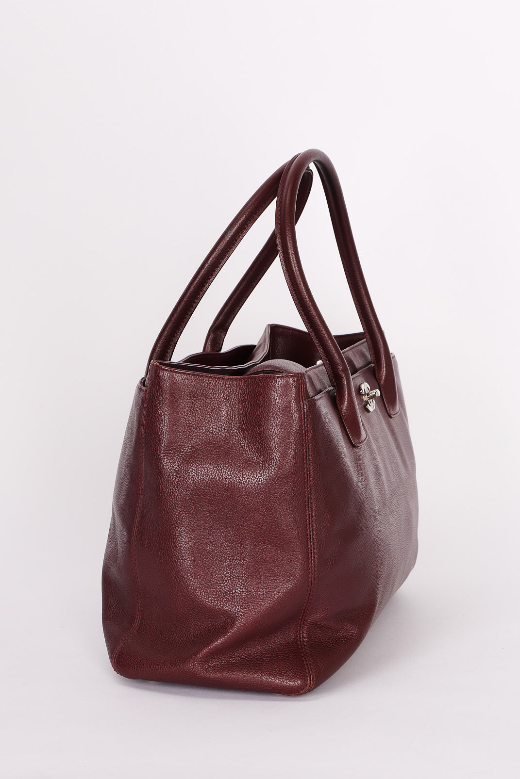 Chanel Medium Cerf Executive Tote Bordeaux Caviar SHW