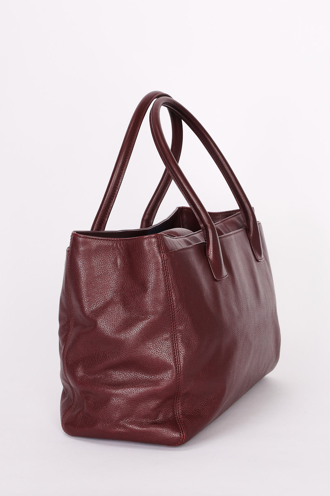 Chanel Medium Cerf Executive Tote Bordeaux Caviar SHW