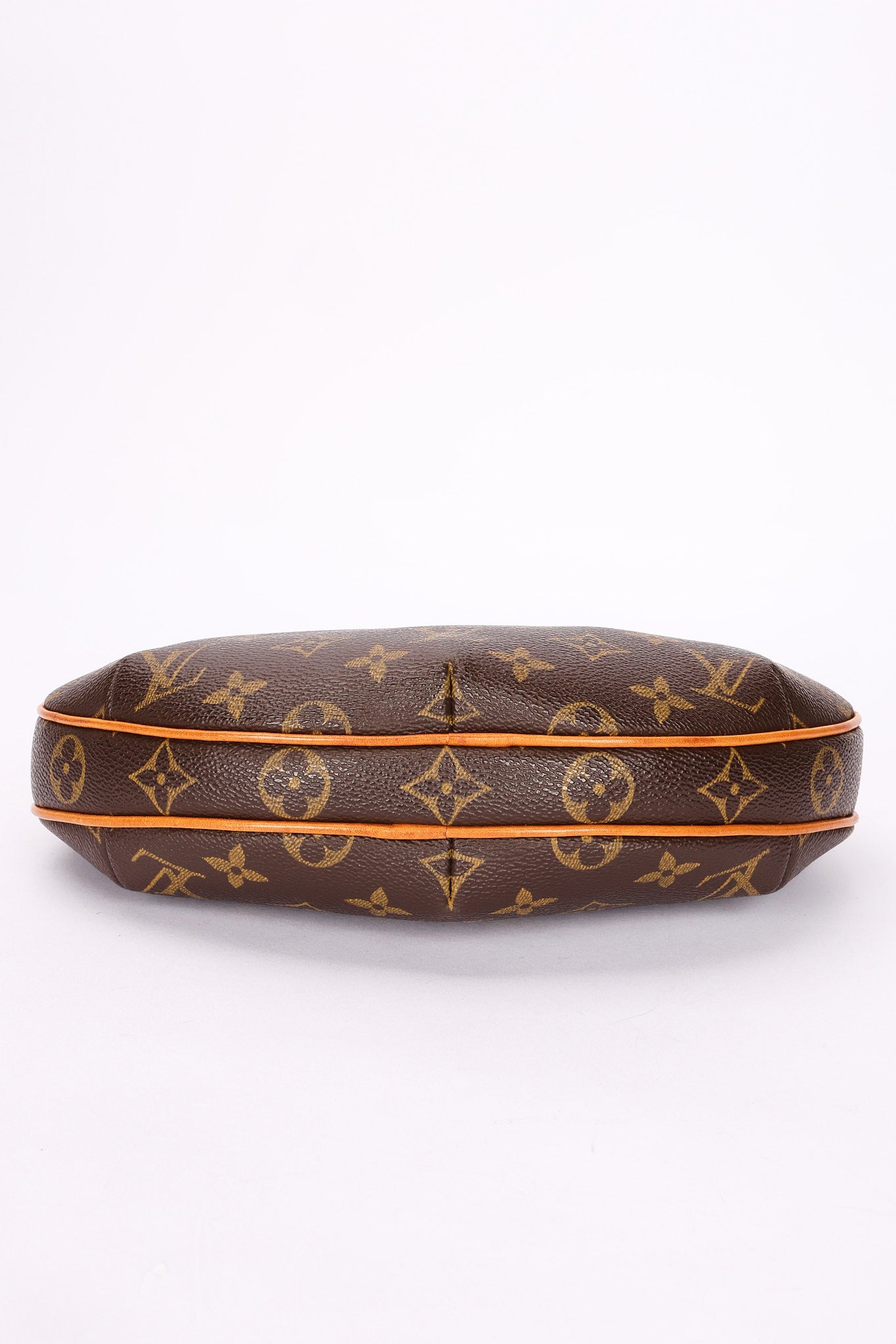 Louis Vuitton Monogram Croissant PM
