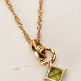 Vintage 18K Yellow Gold Peridot Pendant Necklace