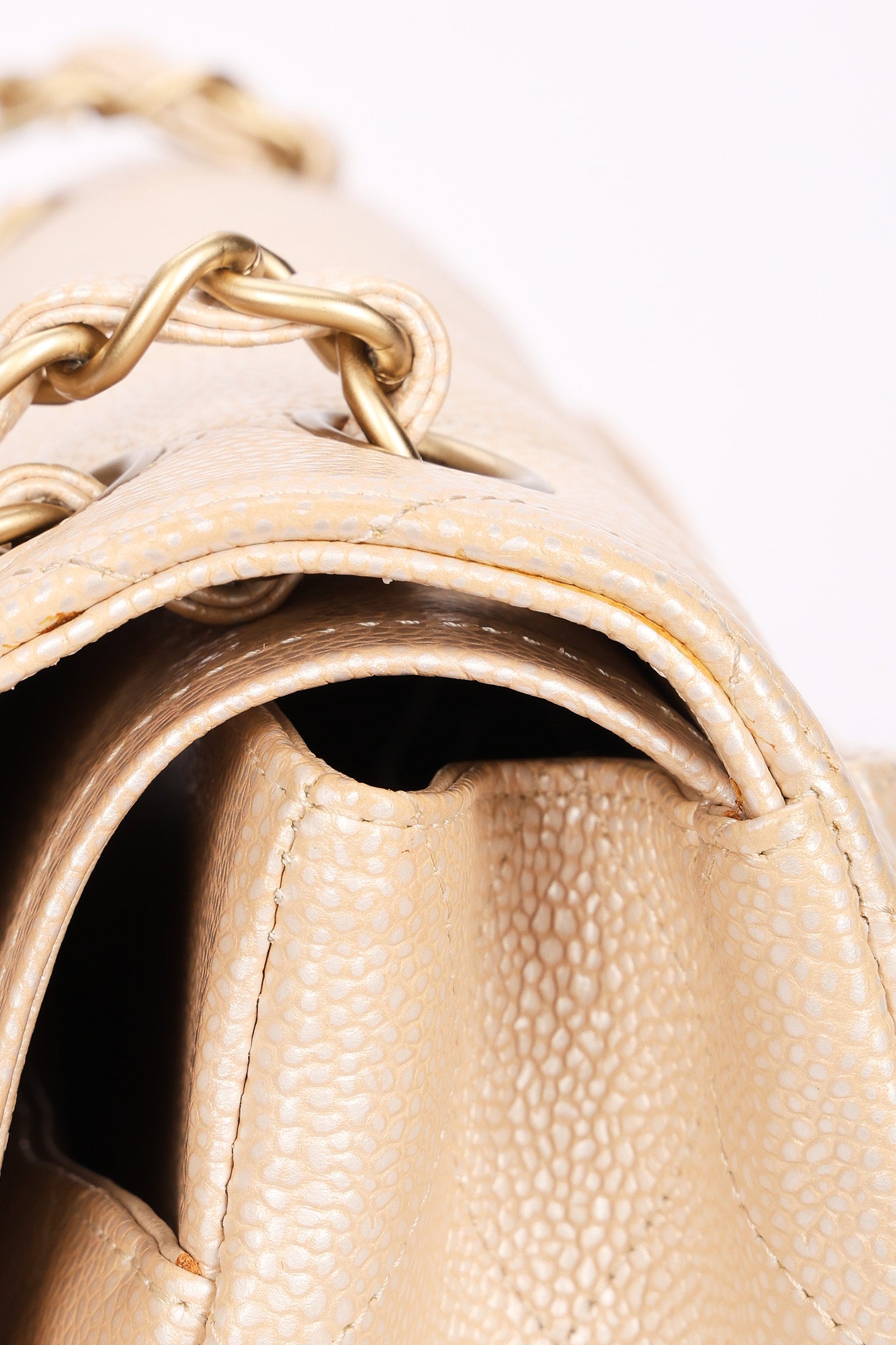 Chanel Maxi Classic Double Flap Iridescent Pearl Caviar BCGHW