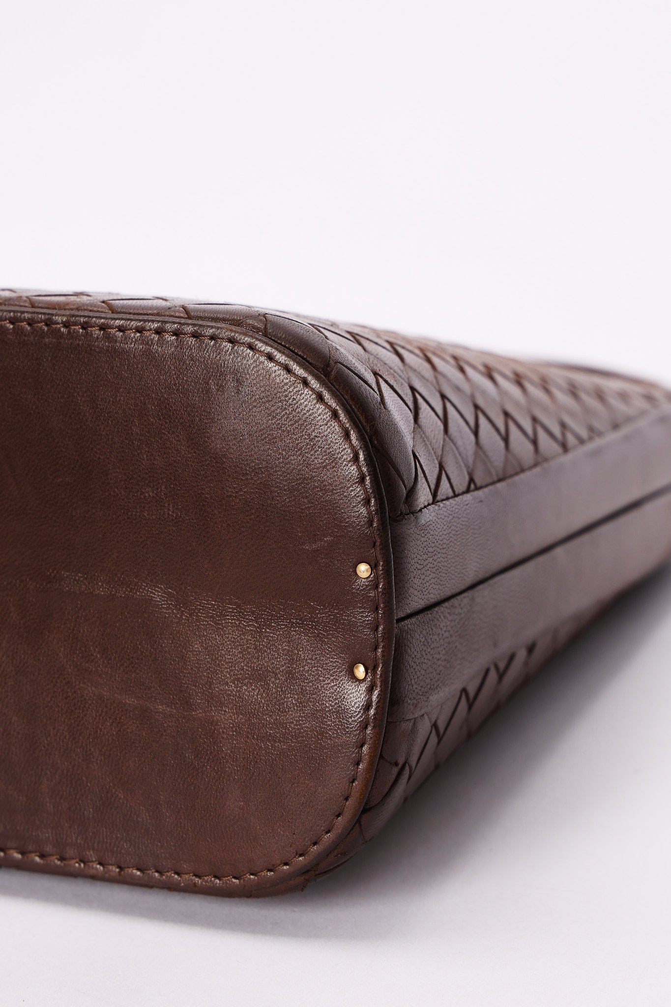 Bottega Veneta Intrecciato Kisslock Frame Top Handle Bag