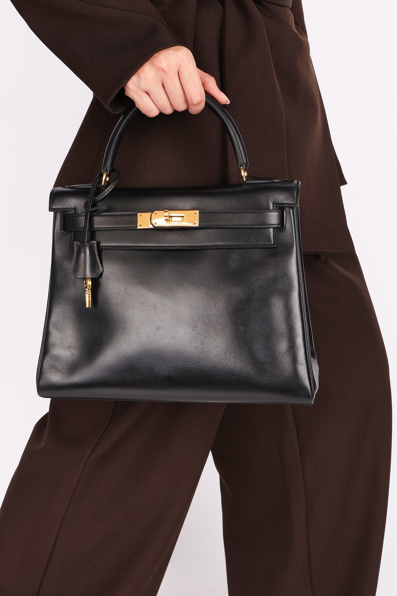 Hermès Kelly 28 Noir Box 1977 GHW