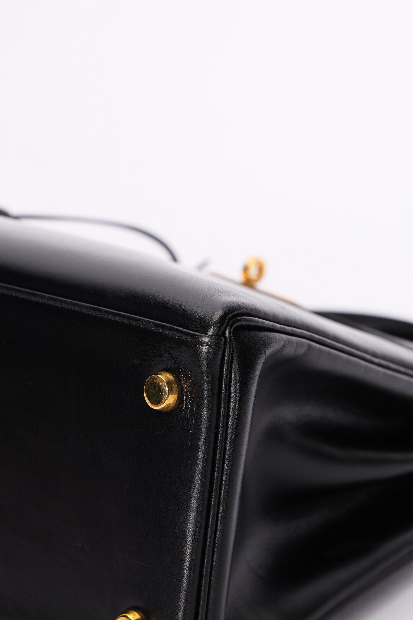 Hermès Kelly 28 Noir Box 1977 GHW
