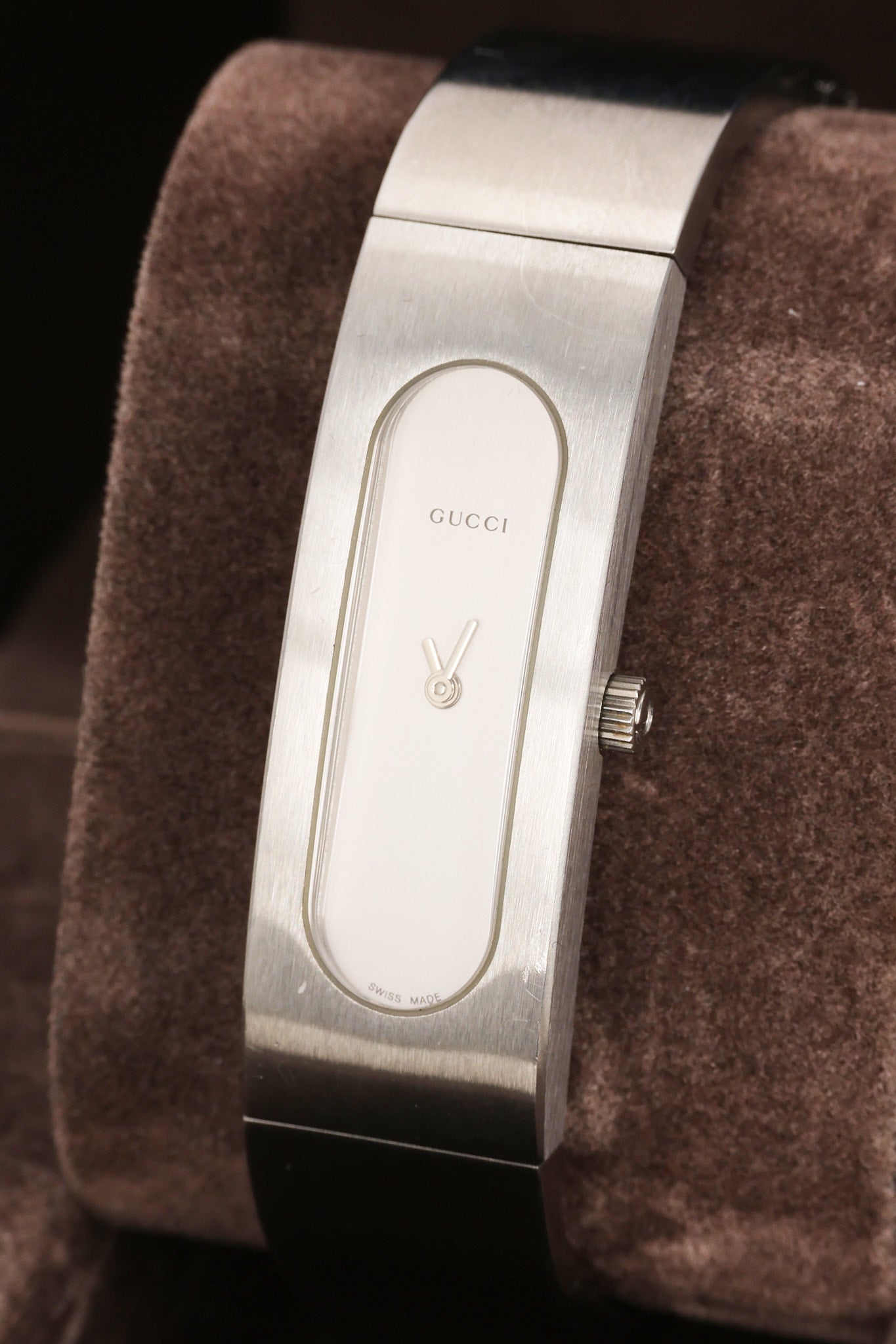 Gucci 2400 S Stainless Steel Watch 14mm