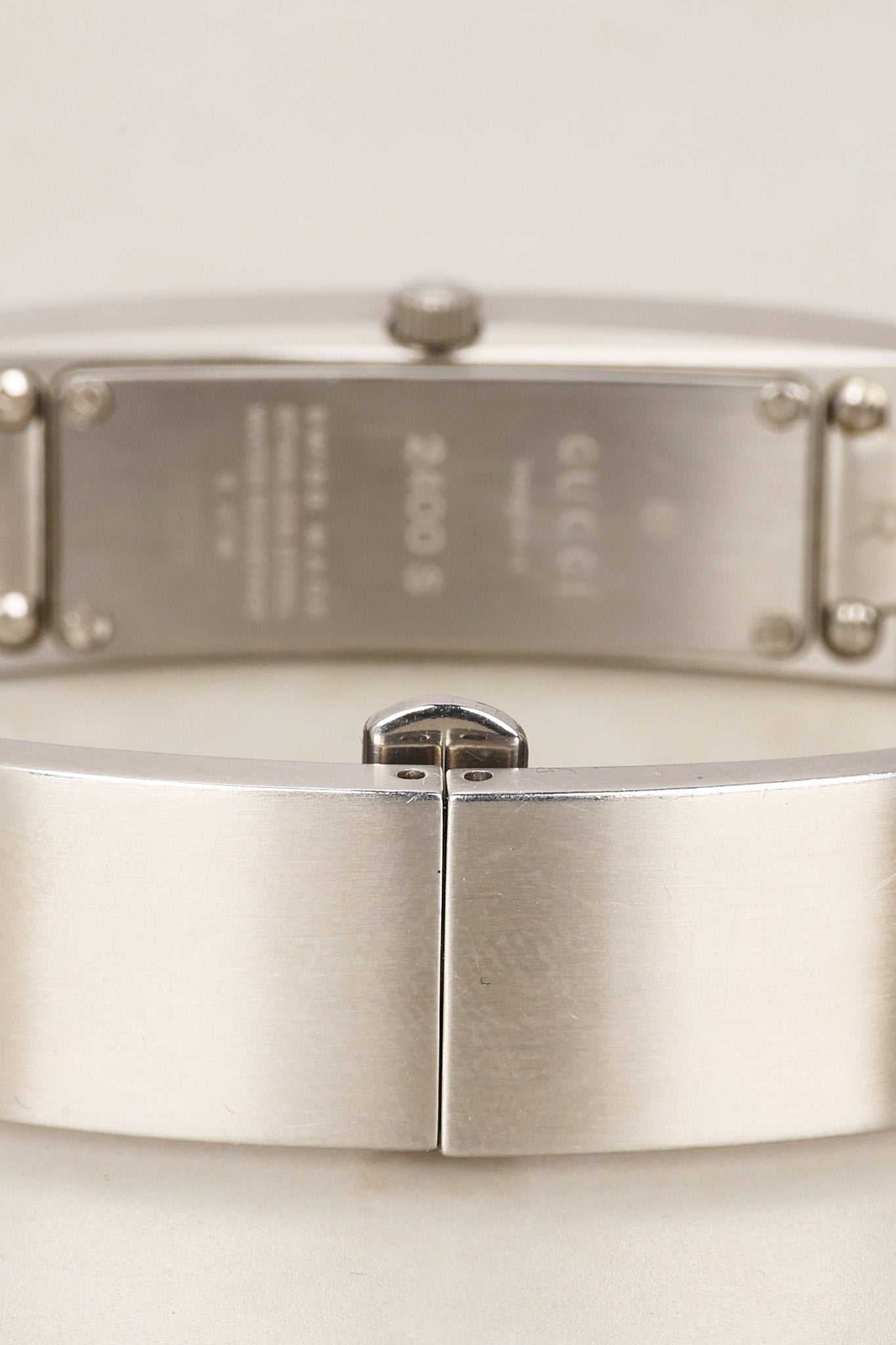 Gucci 2400 S Stainless Steel Watch 14mm