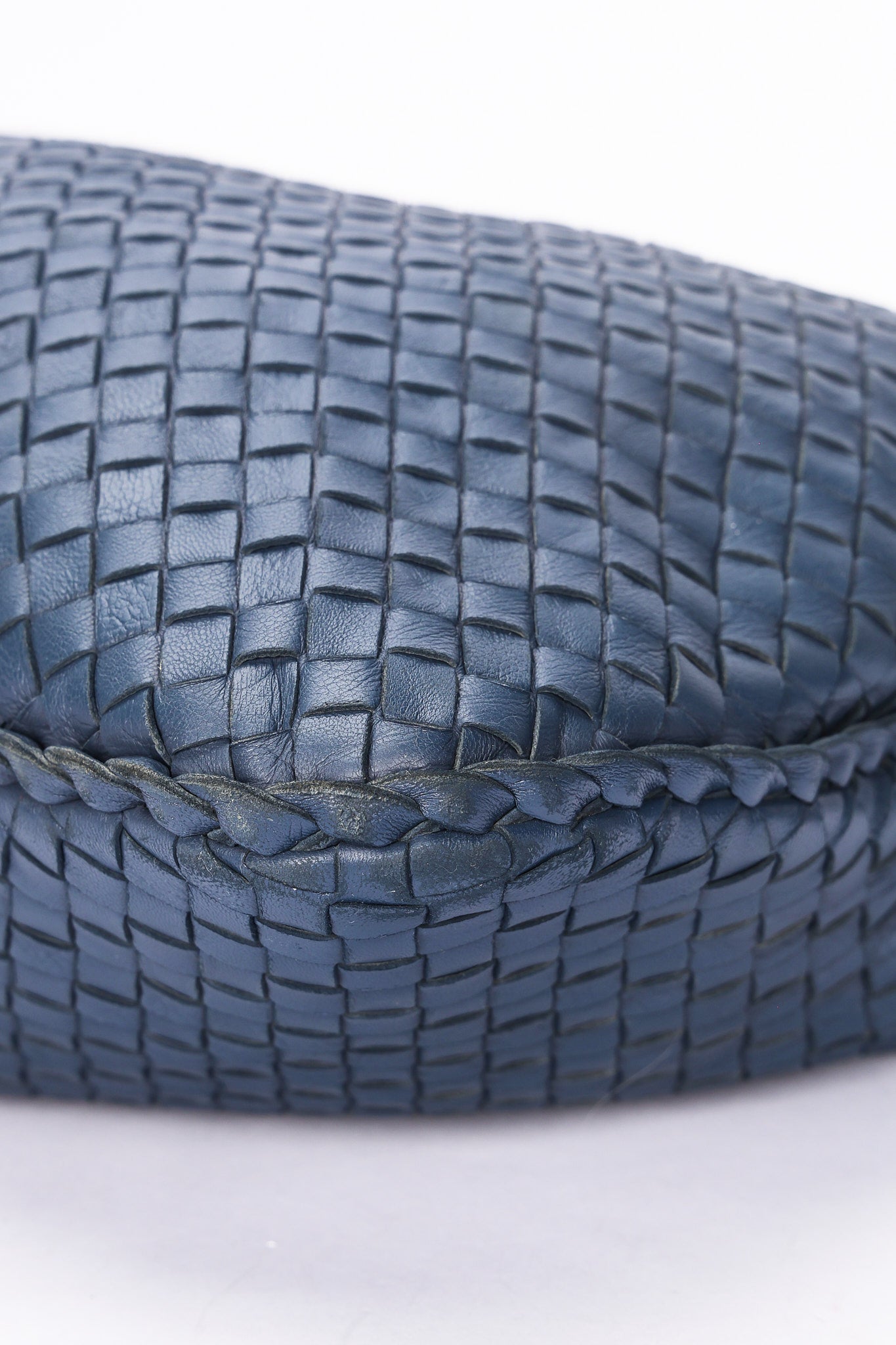 Bottega Veneta Medium Intrecciato Hobo Navy