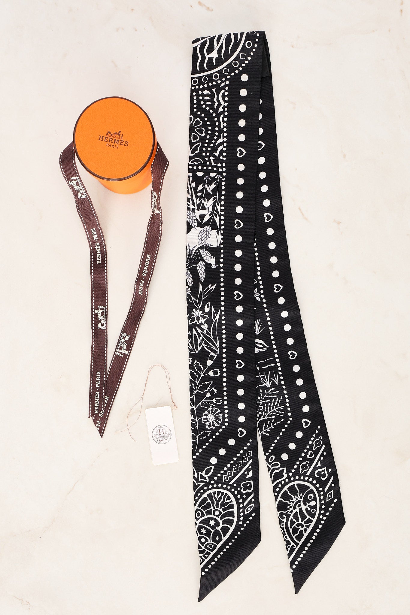 Hermès Noir Paisley Twilly Scarf
