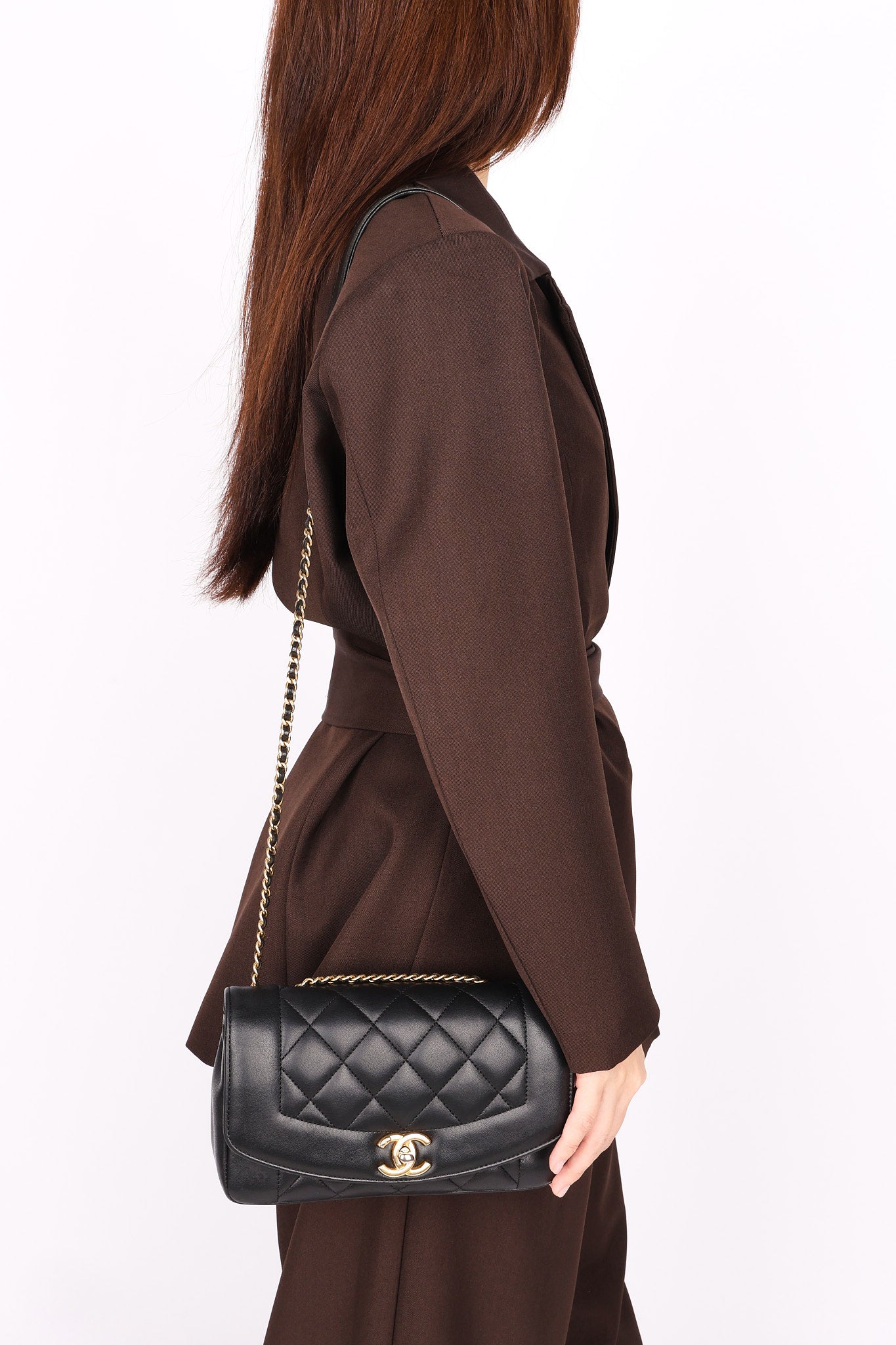 Chanel Diana Flap Black Calfskin AGHW