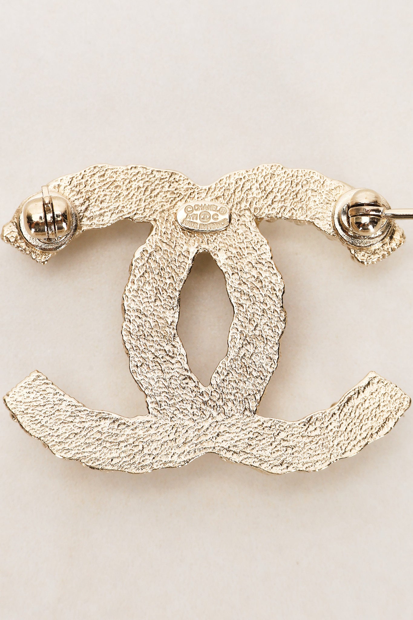 Chanel 2011 Champagne Pearl Brooch