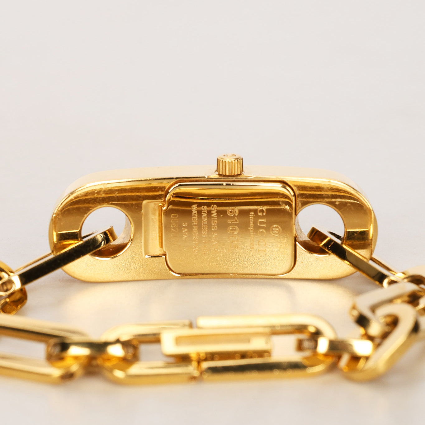 Gucci 6100 L Watch 14mm