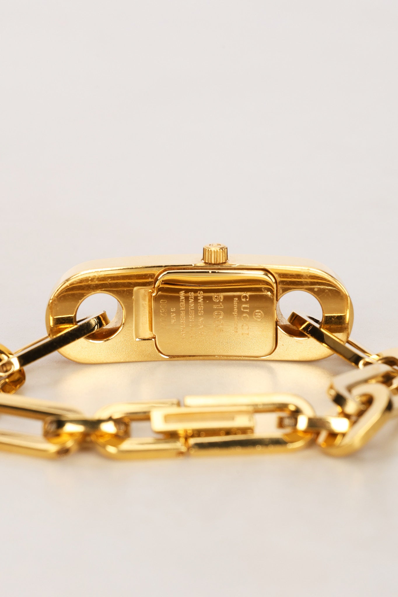 Gucci 6100 L Watch 14mm