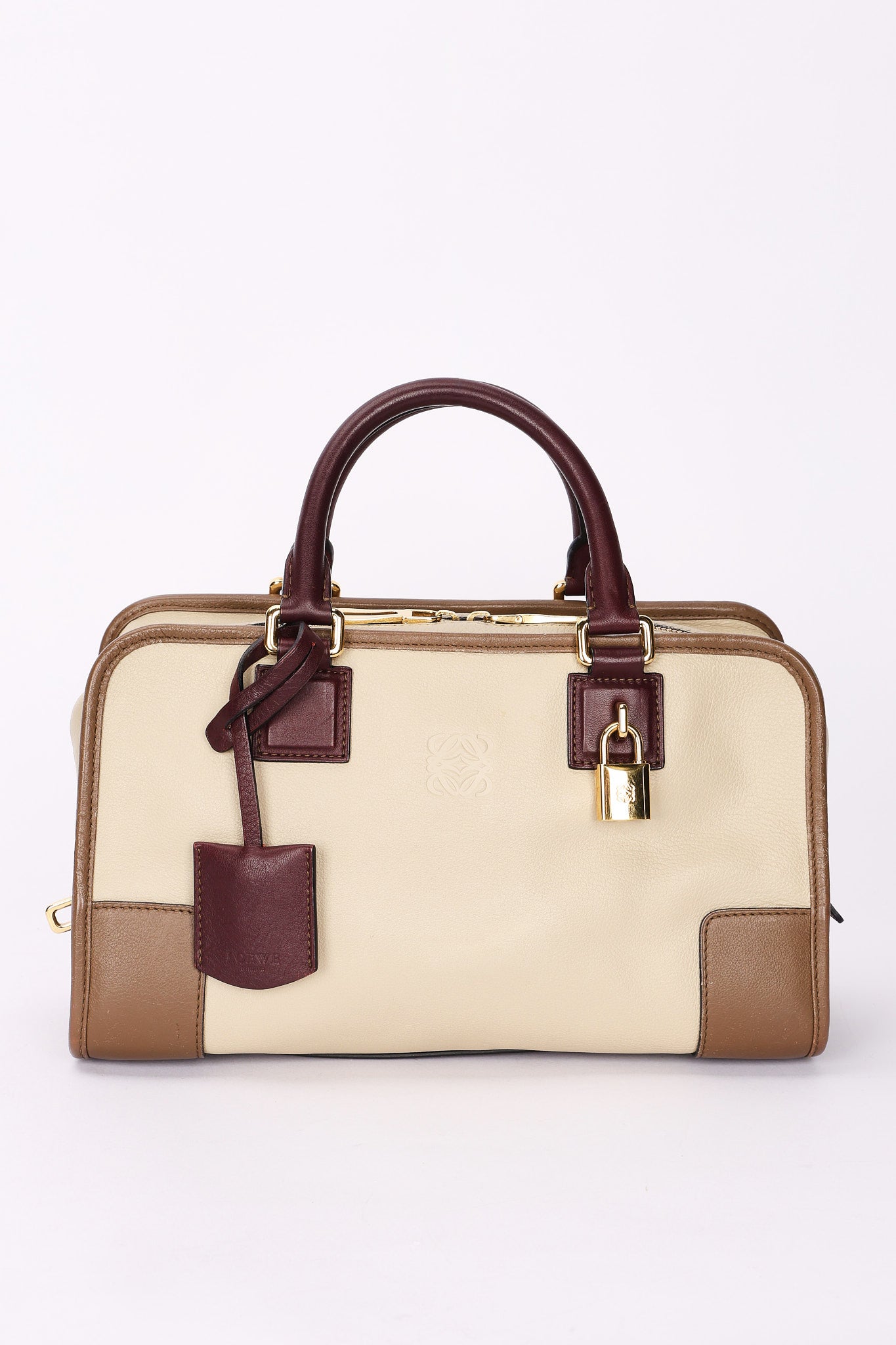 Loewe Tricolor Amazona 28