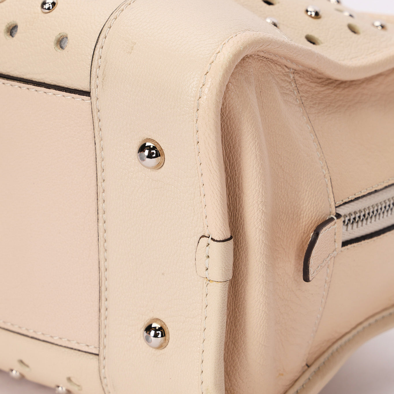 Loewe Perforated Stud Amazona 28