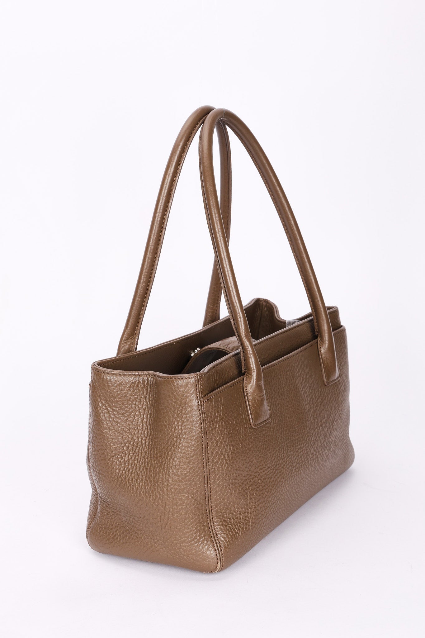 Chanel Cerf Executive Tote Taupe Caviar SHW