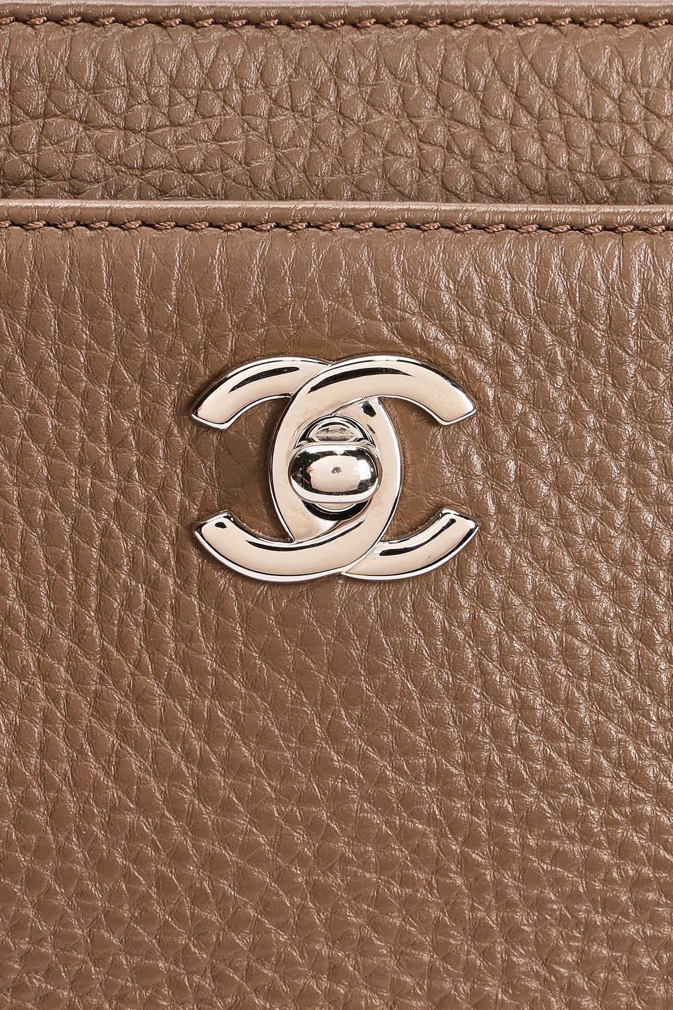 Chanel Cerf Executive Tote Taupe Caviar SHW