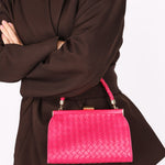 Bottega Veneta Intrecciato Kisslock Top Handle Bag Pink