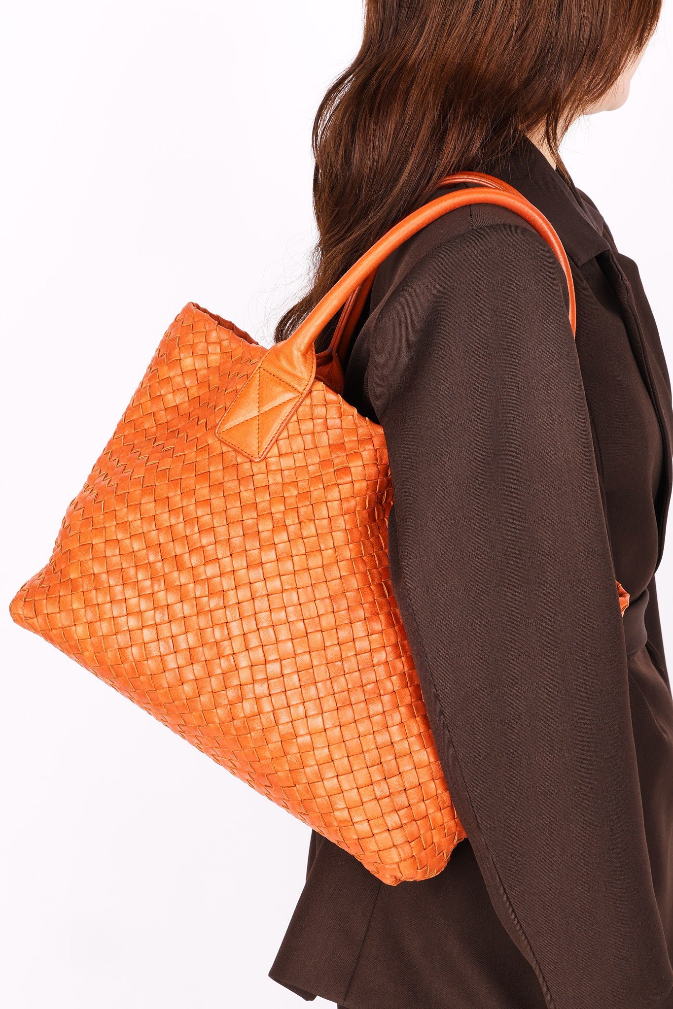 Bottega Veneta Small Intrecciato Cabat Tote Orange