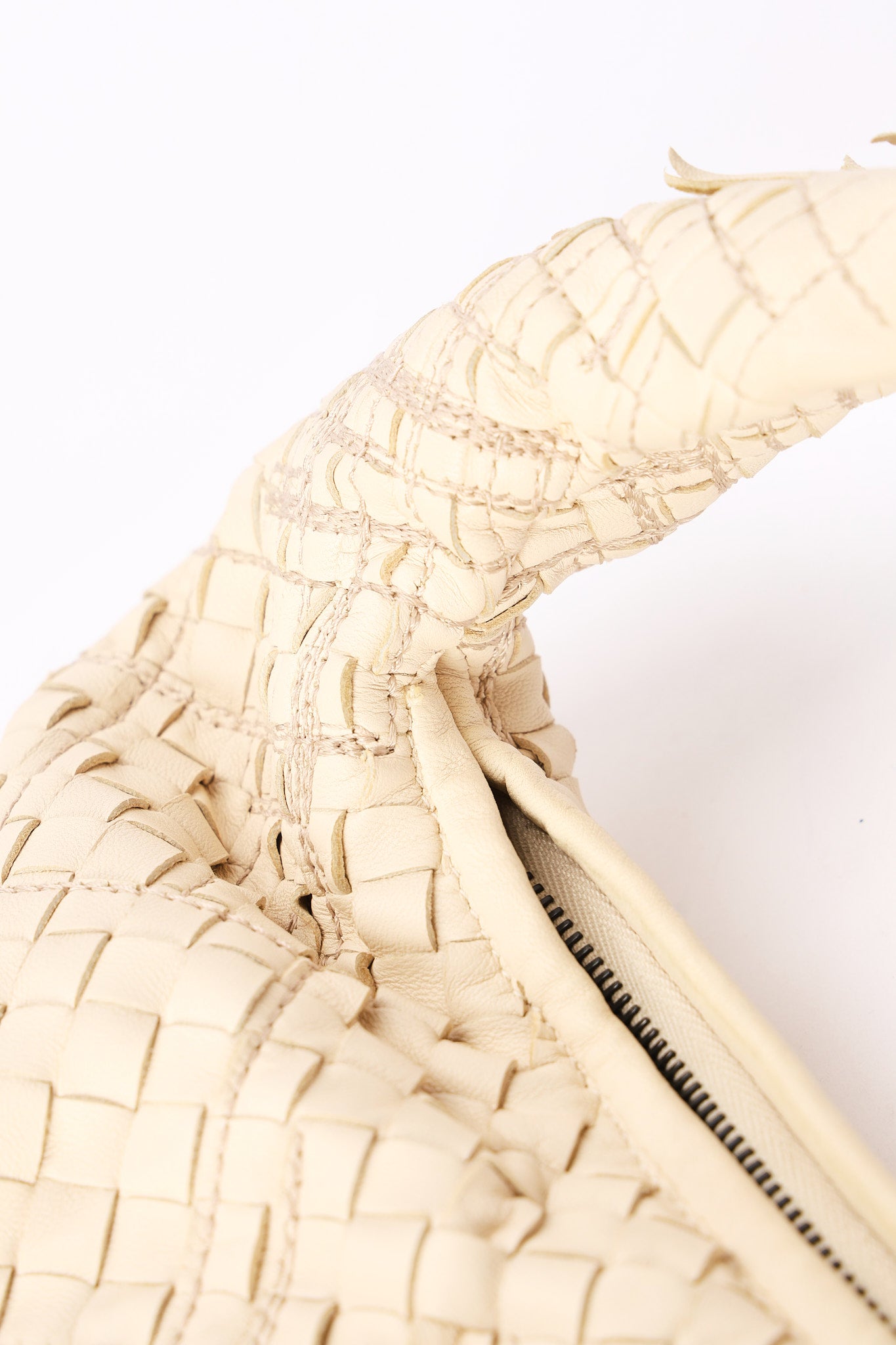 Bottega Veneta Small Intrecciato Hobo White