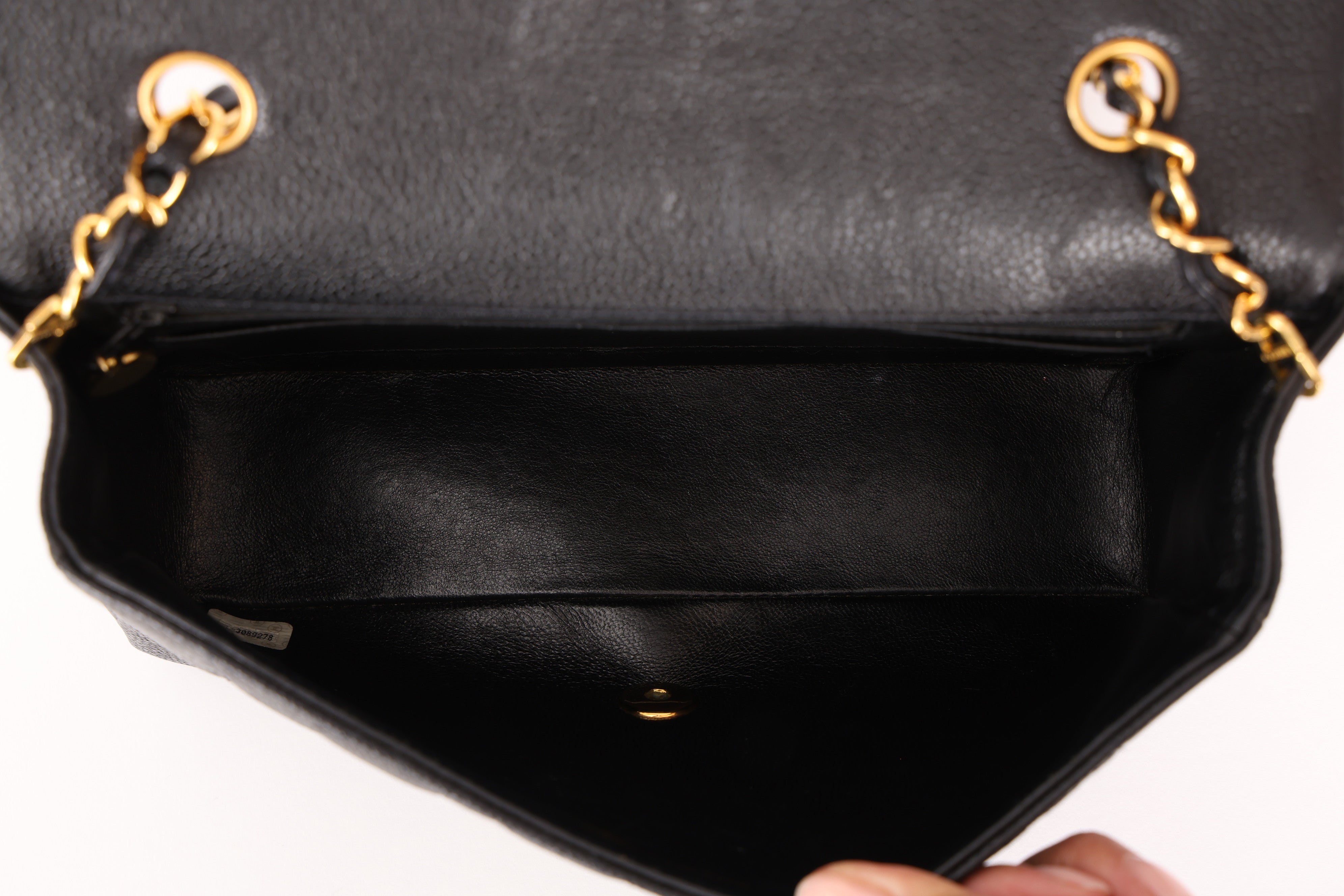 Chanel Medium Diana Flap Black Caviar 24K GP