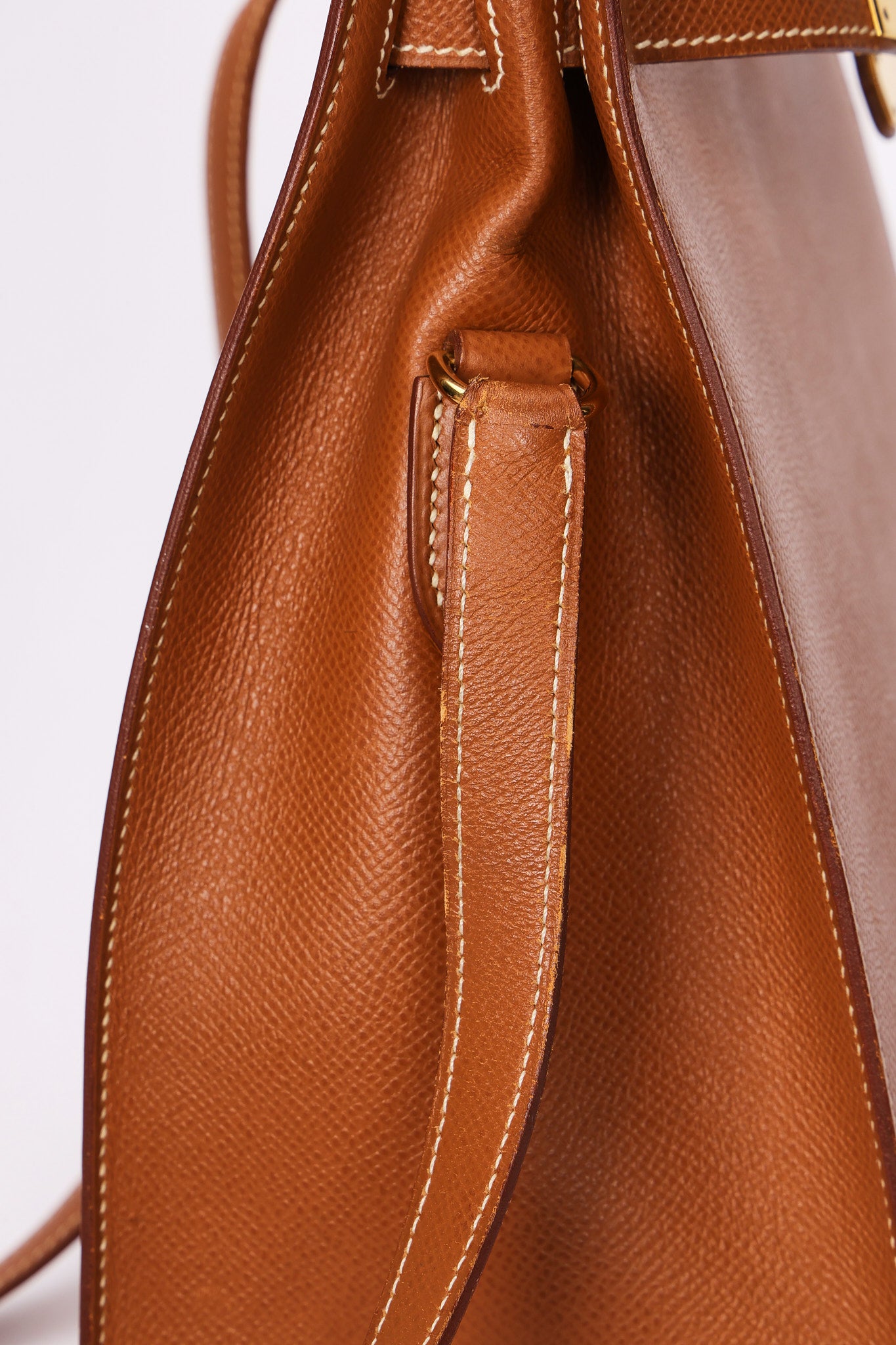 Hermès Kelly Sport MM Gold (leather) GHW