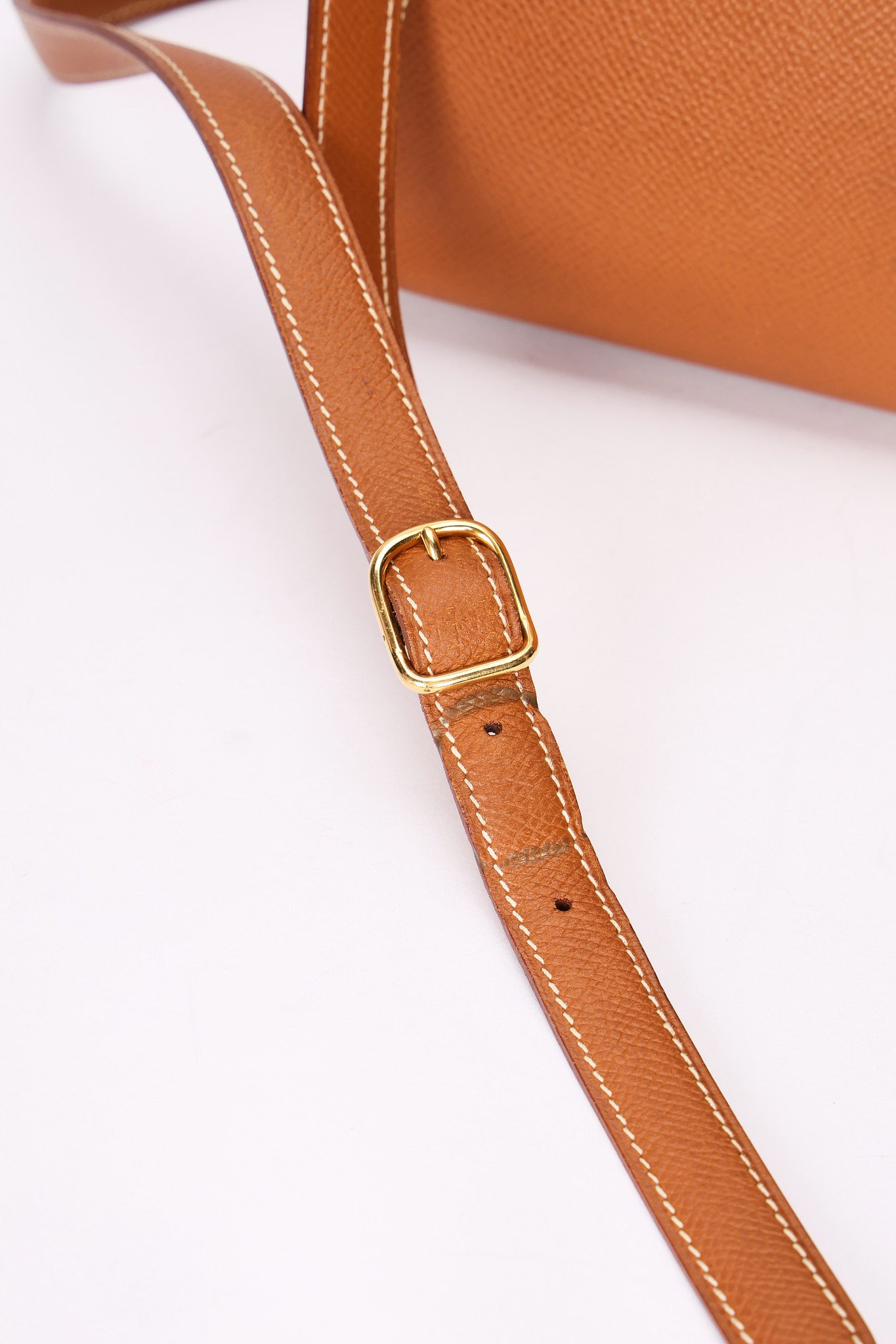 Hermès Kelly Sport MM Gold (leather) GHW