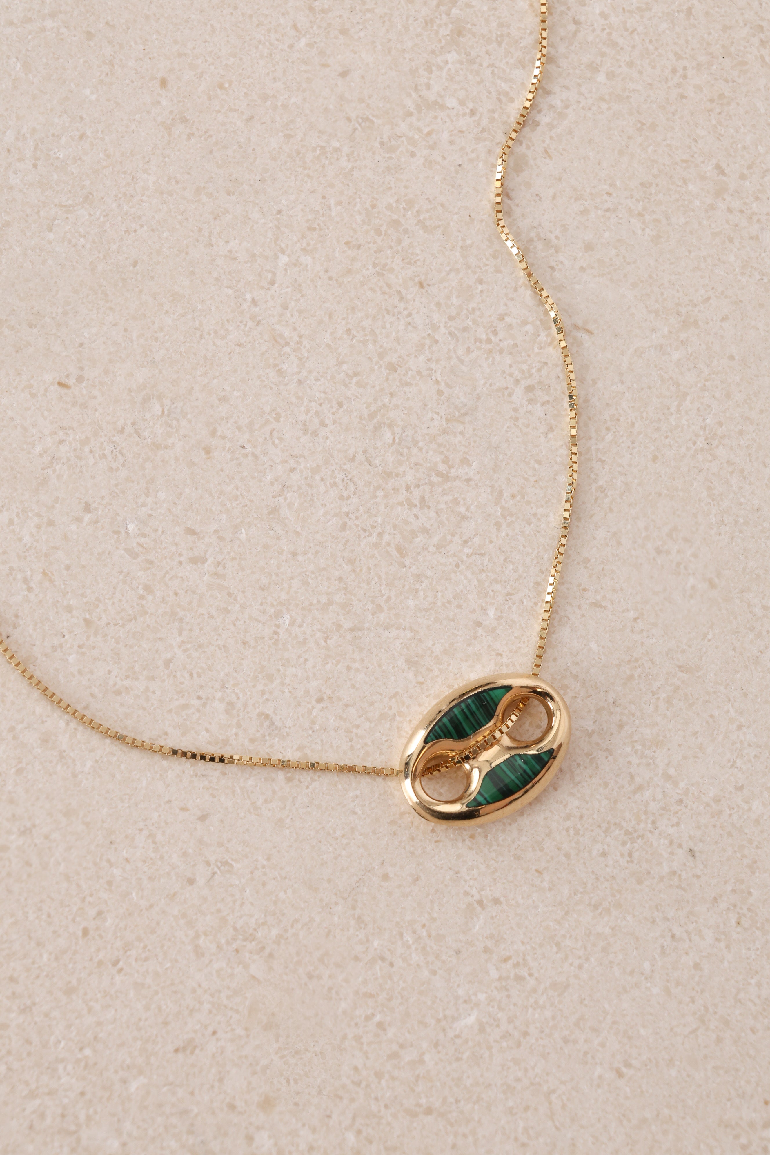 18K Yellow Gold Malachite Mariner Chain Pendant Box Chain Necklace