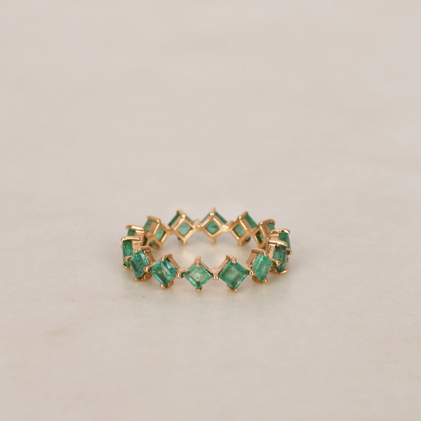 14K Yellow Gold and Square Emerald Band Ring, Size US 7