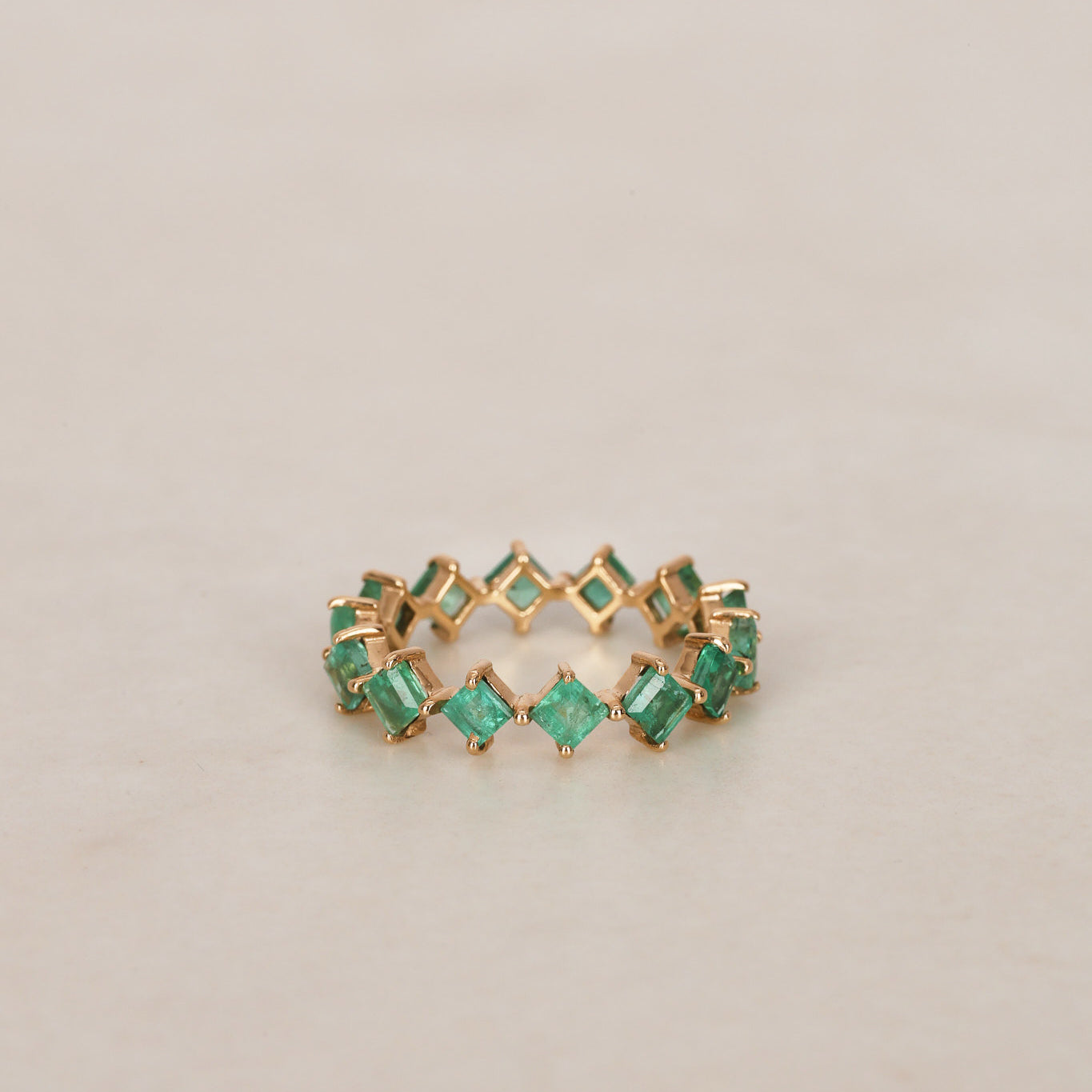 14K Yellow Gold and Square Emerald Band Ring, Size US 7