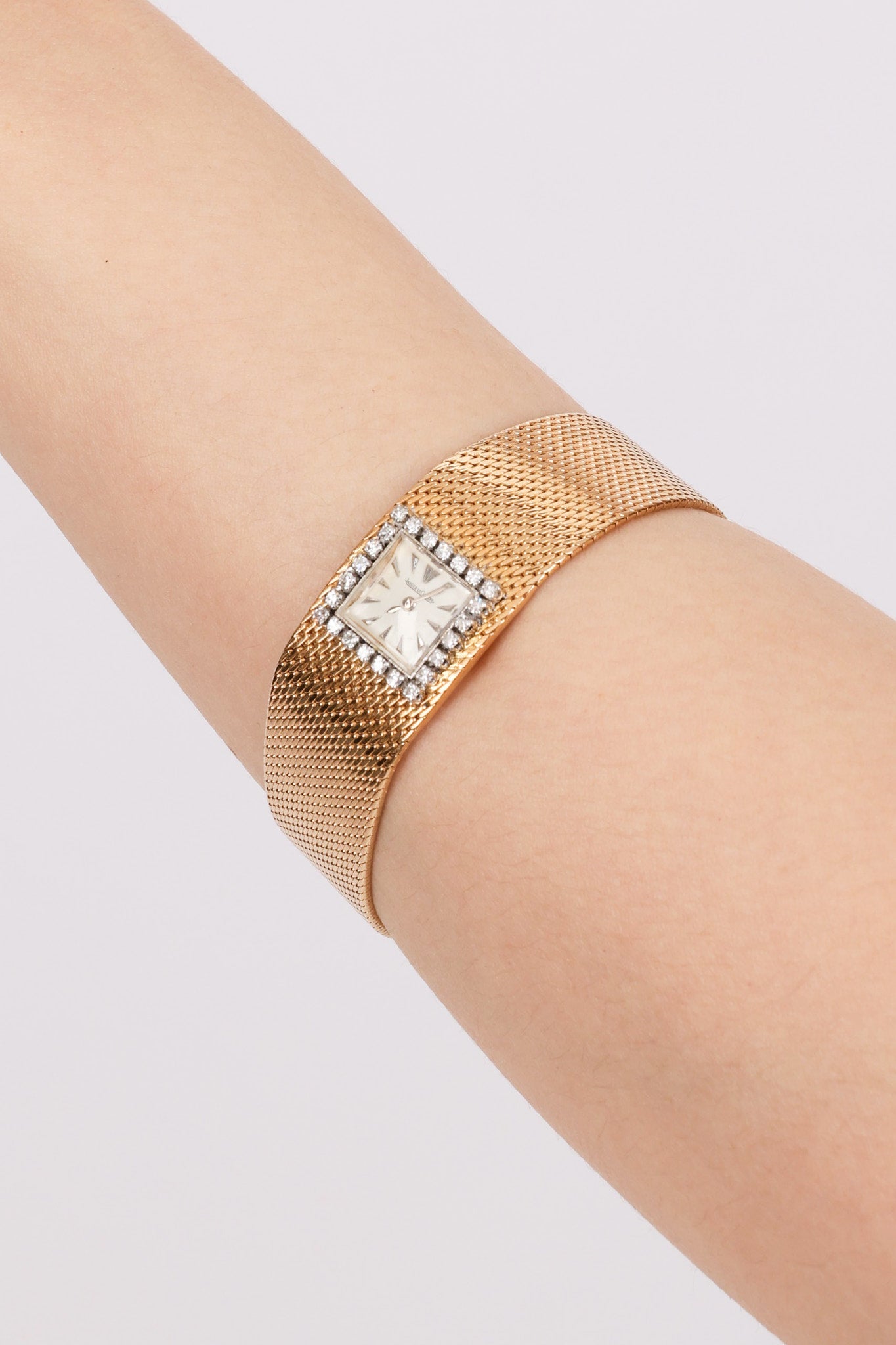 Jaeger LeCoultre 18K Yellow Gold Mesh Bracelet Diamond Dial Watch