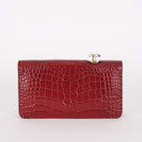 Chanel Kisslock Clutch Bordeaux Croc Embossed 2026 GHW