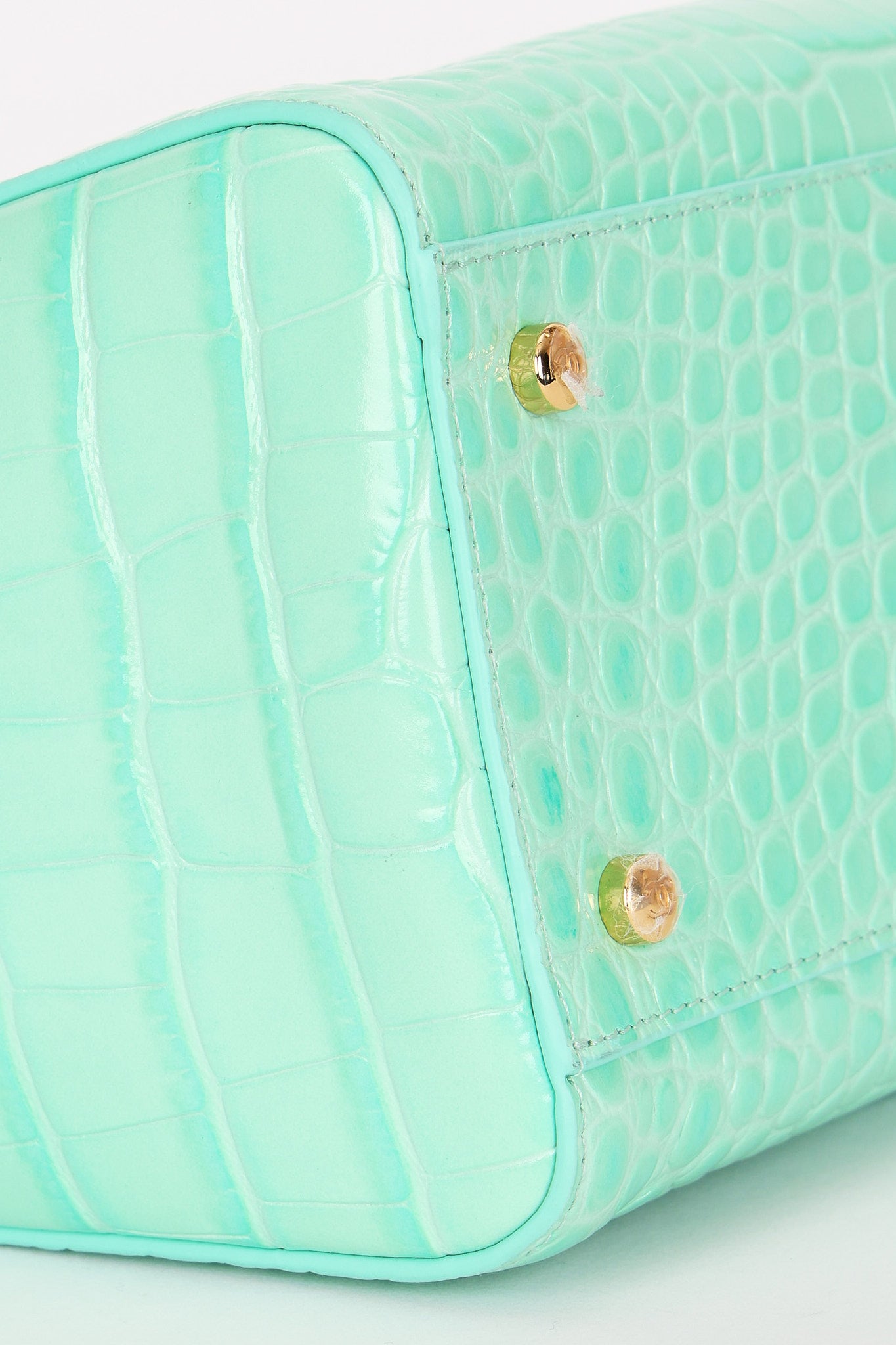 Chanel Large Shopping Tote Green Embossed Croc GHW