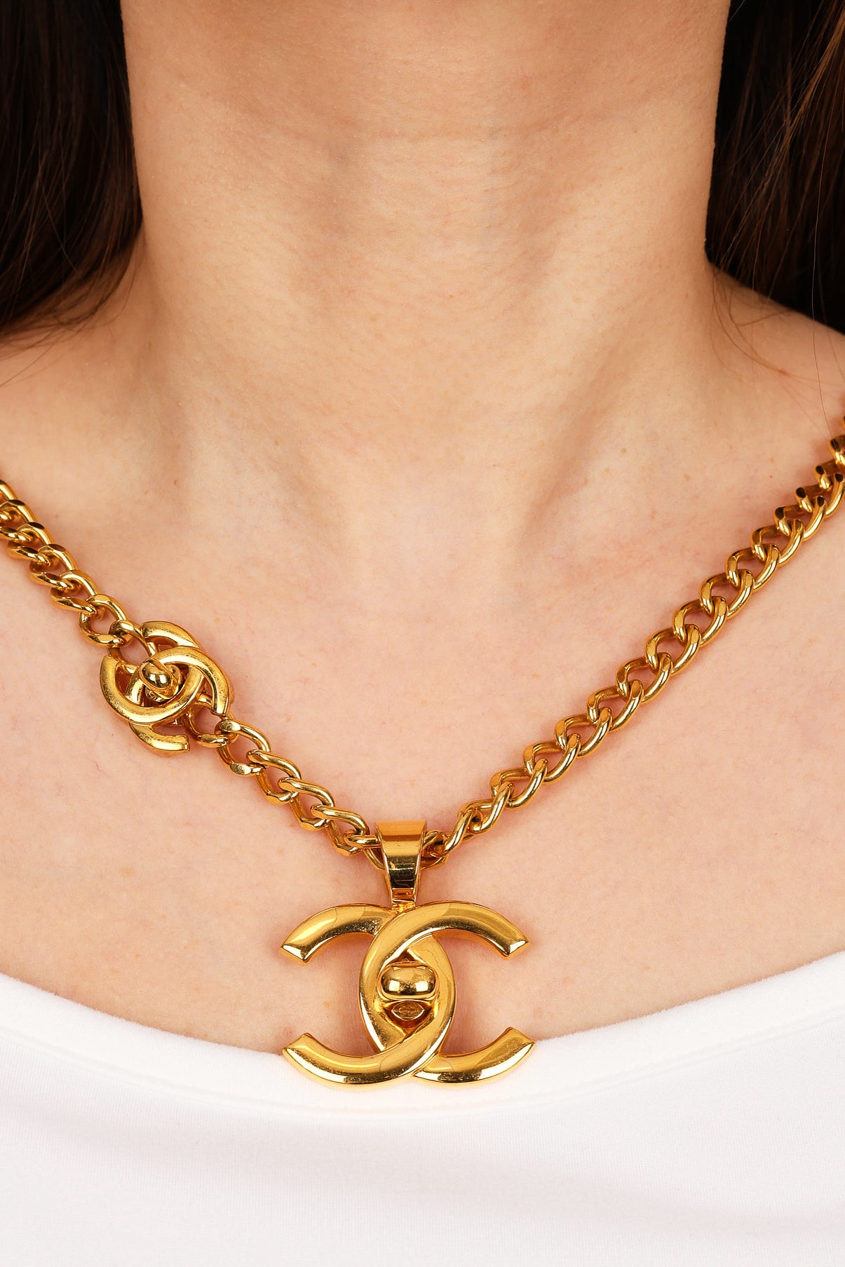 Chanel 1996 Double CC Turnlock Necklace 24K GP