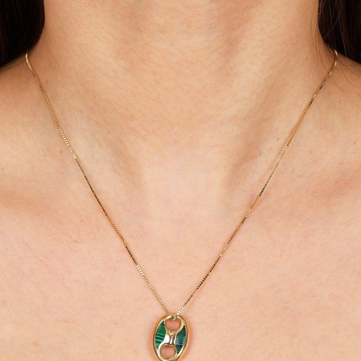 14K Yellow Gold FashioNica Malachite Mariner Chain Pendant Box Chain Necklace
