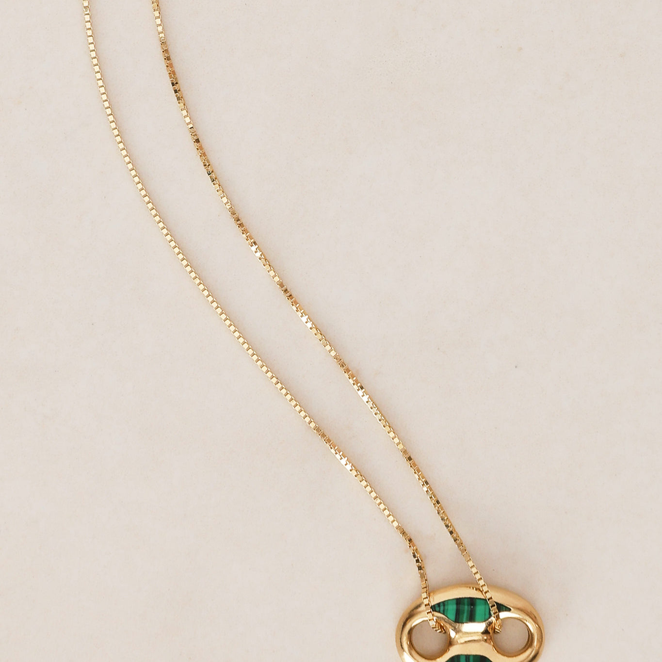 14K Yellow Gold FashioNica Malachite Mariner Chain Pendant Box Chain Necklace