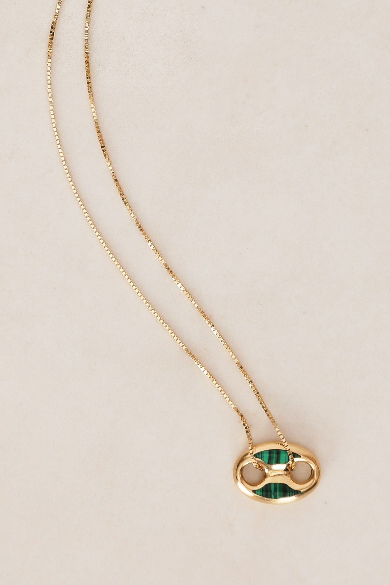 14K Yellow Gold FashioNica Malachite Mariner Chain Pendant Box Chain Necklace