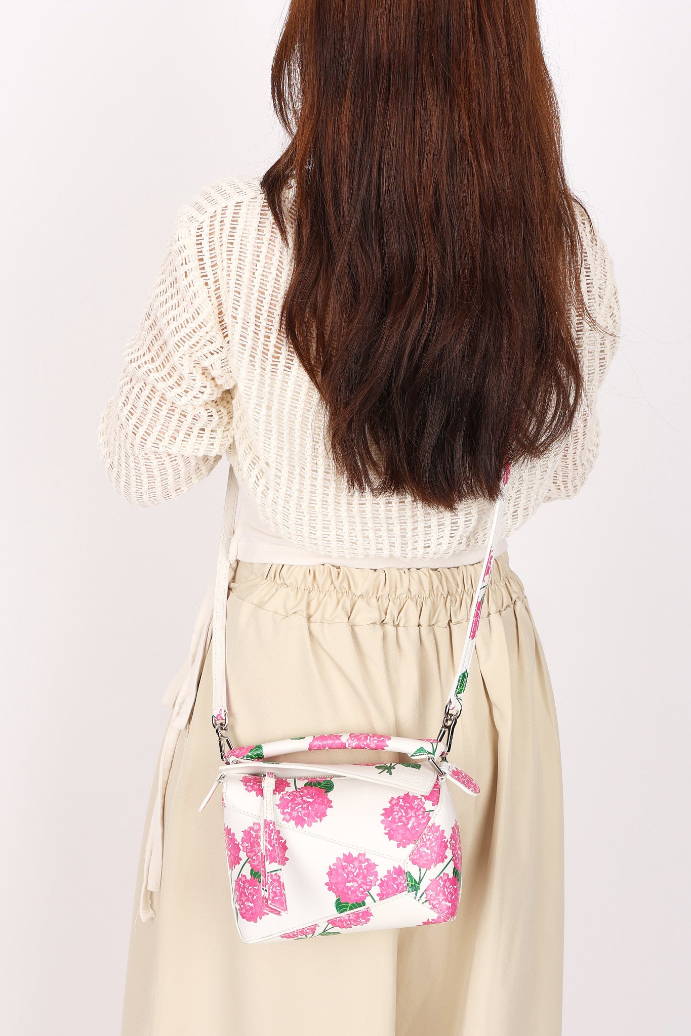 Loewe Hydrangea Mini Puzzle Edge Bag 2023