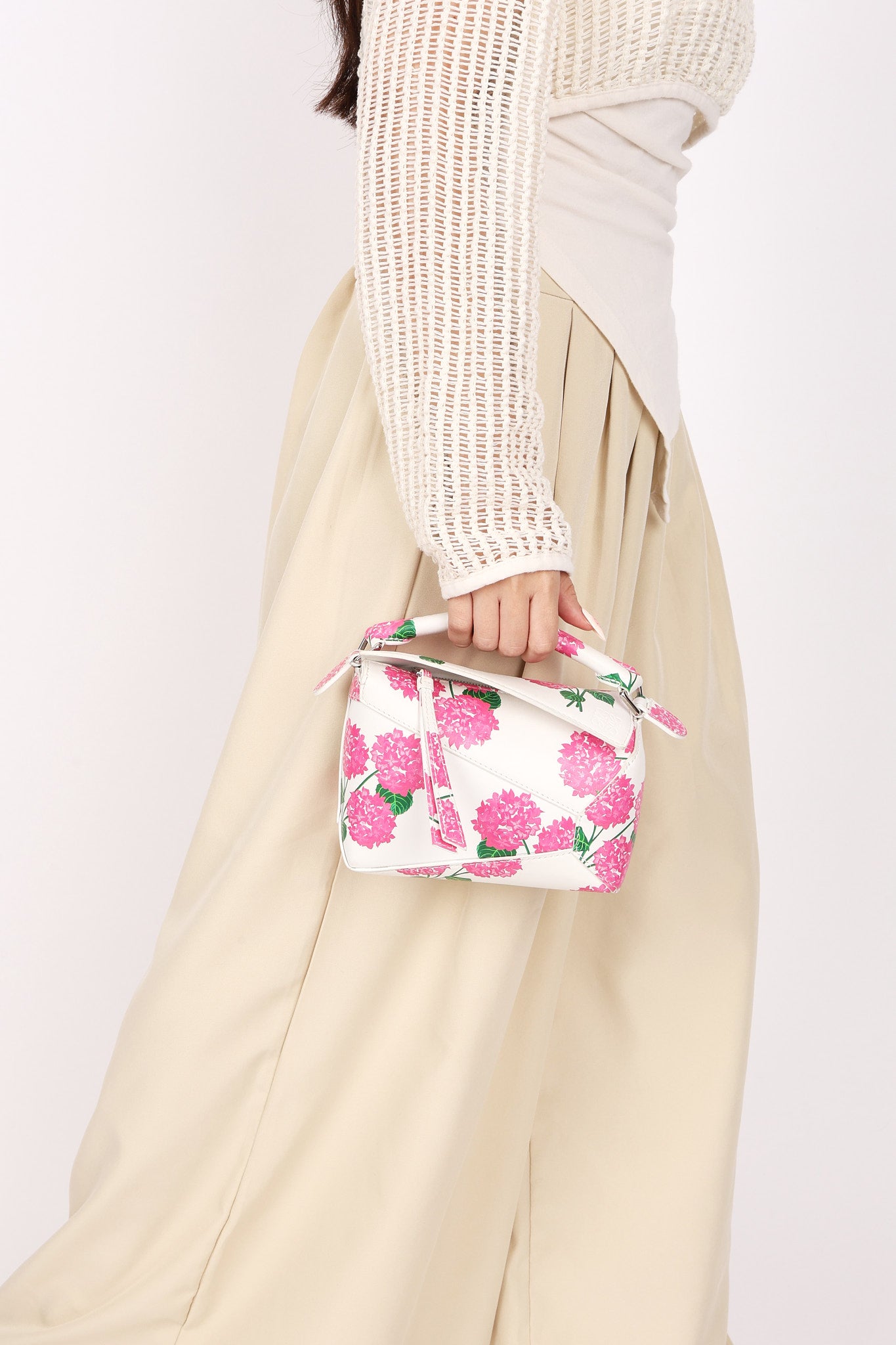 Loewe Hydrangea Mini Puzzle Edge Bag 2023