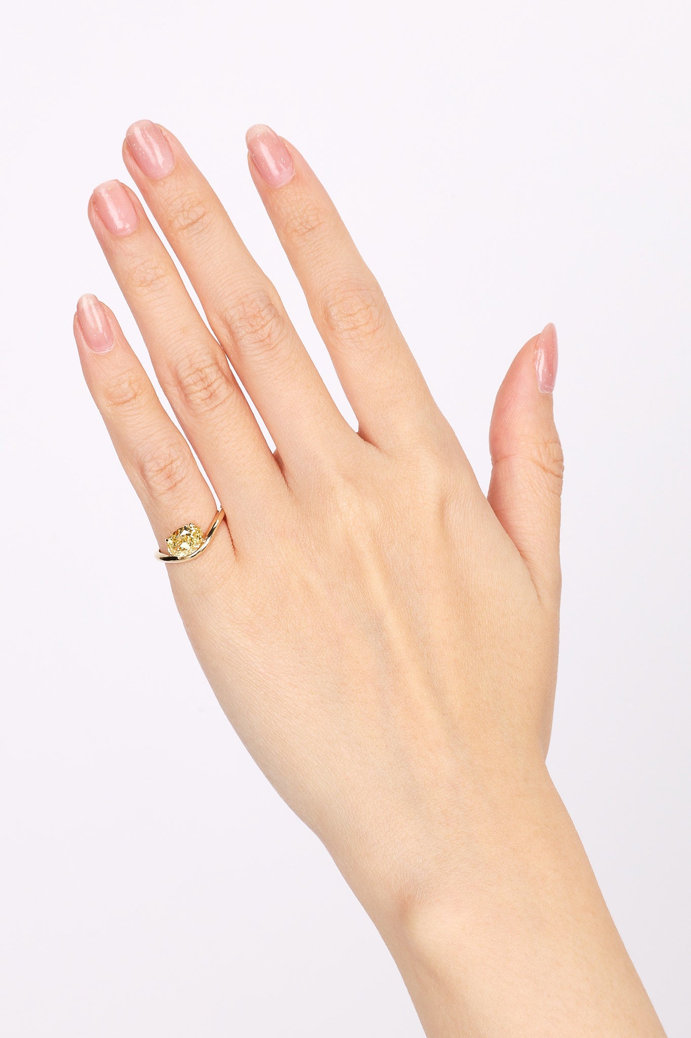 14K Yellow Gold and Lab-Grown Yellow Oval Diamond Curve Pinky Ring, Size US 4