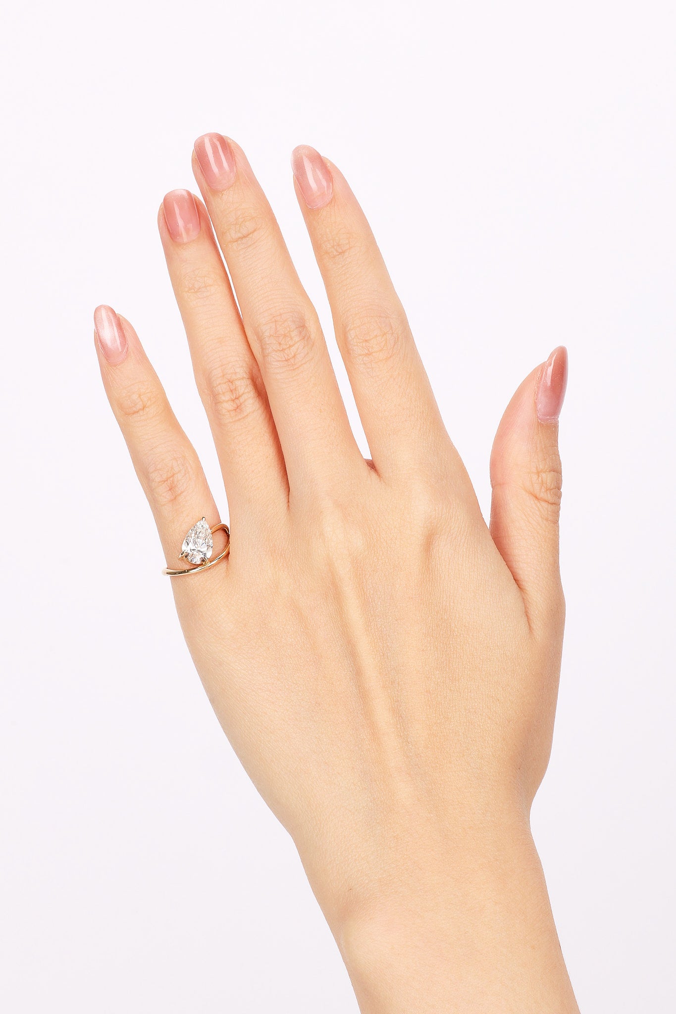 14K Yellow Gold Lab-Grown Pear Diamond Wave Band Ring, Size US 4.25