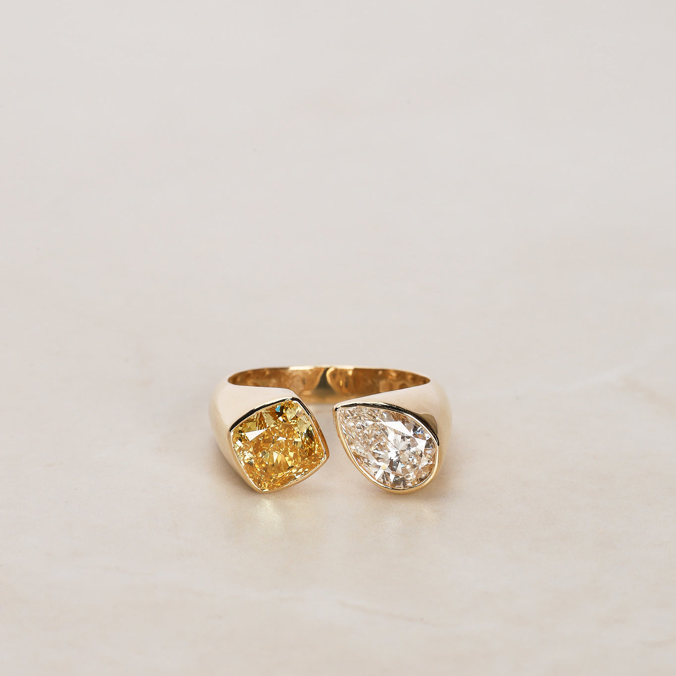 14K Yellow Gold Lab-Grown Pear and Yellow Square Toi e Moi Duo Ring, Size US 5.25